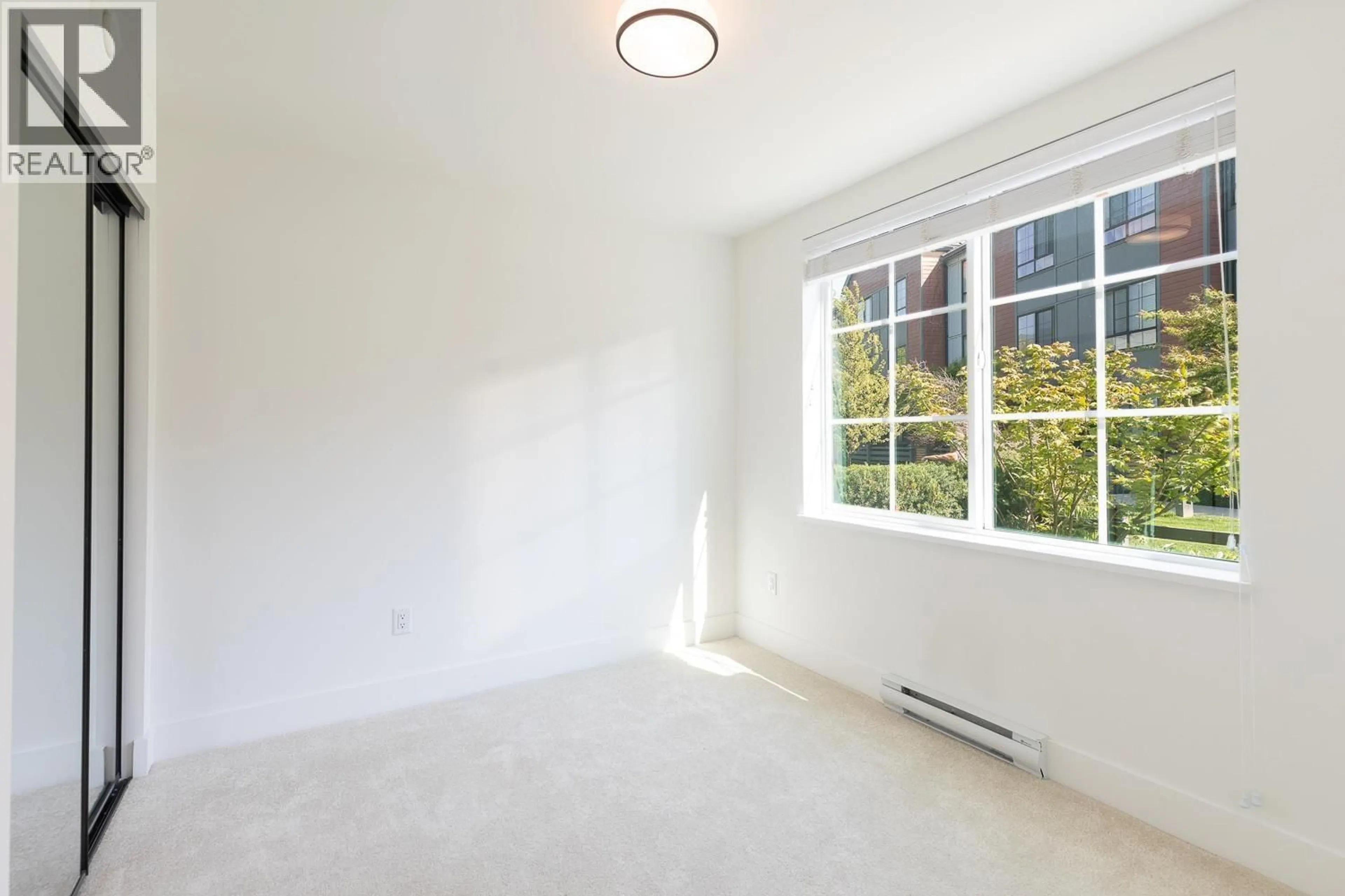 A pic of a room for 38006 FAIRWATER PLACE, Squamish British Columbia V8B2A1
