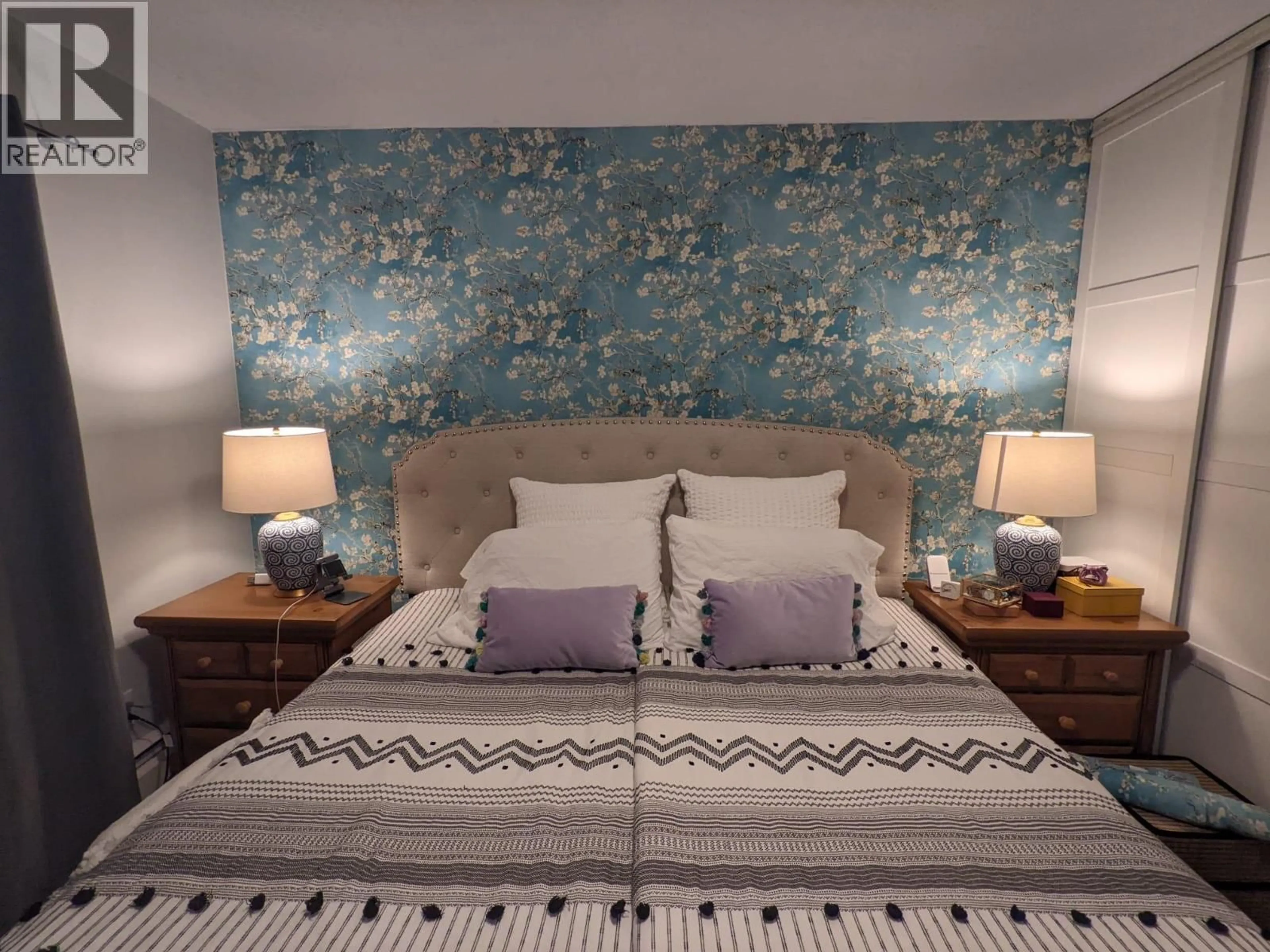 Bedroom with bed, unknown for 201 - 707 HAMILTON STREET, New Westminster British Columbia V3M2M7
