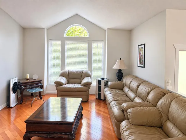 3024 SOUTHERN CRESCENT, Abbotsford 2