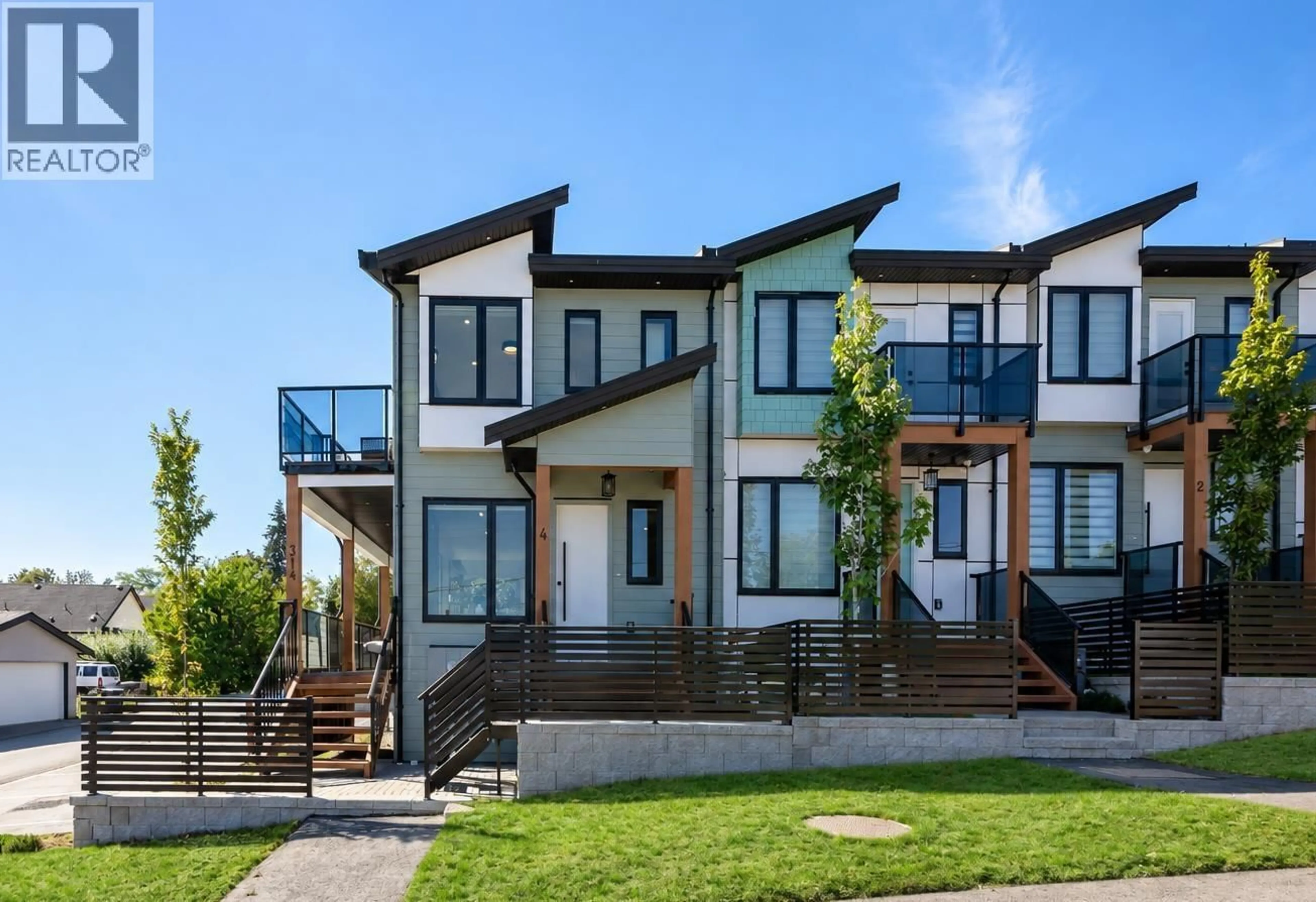 Home with brick exterior material, street for 102 - 314 NELSON STREET, Coquitlam British Columbia V3K4N3