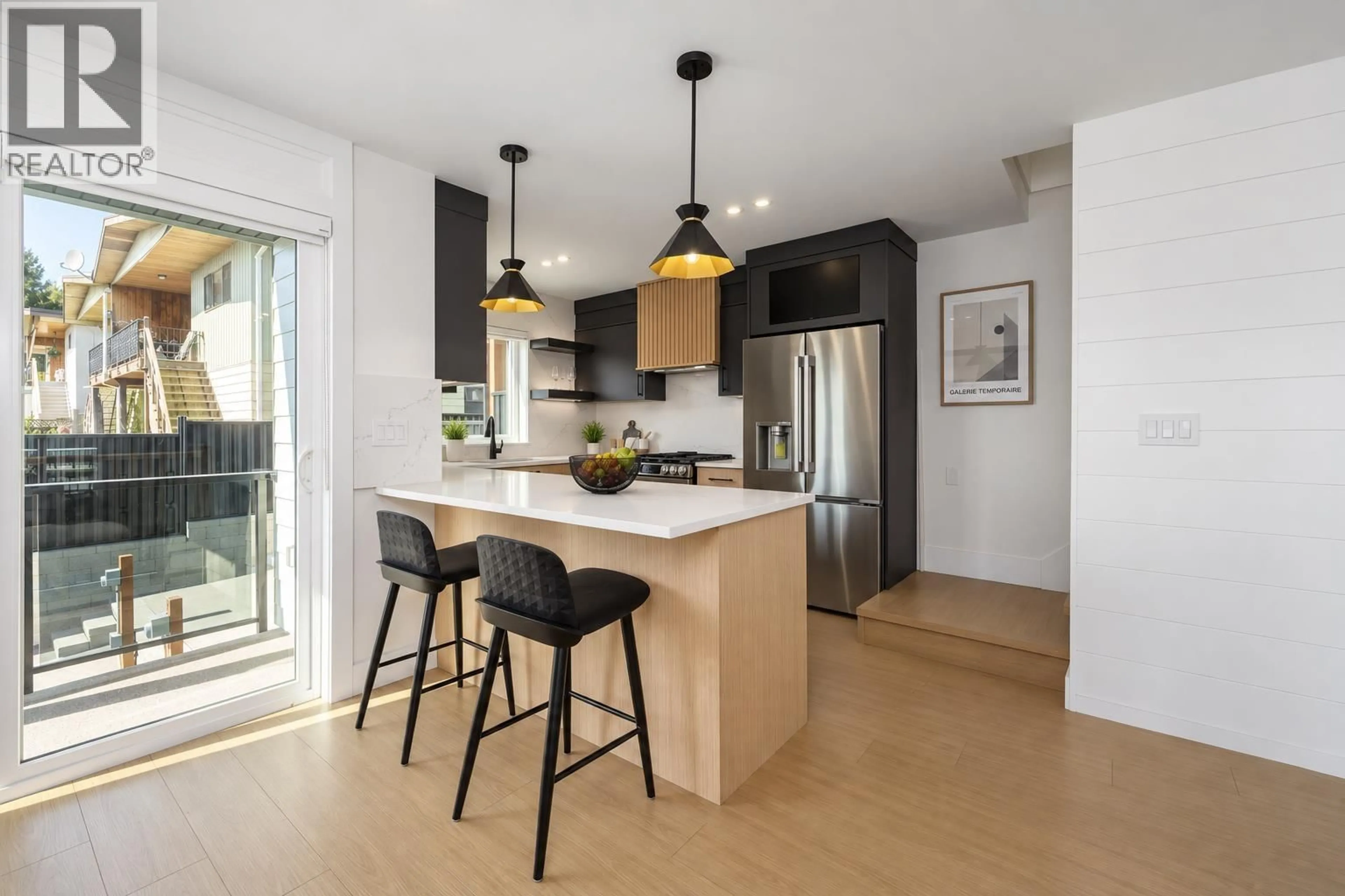 Contemporary kitchen, unknown for 102 - 314 NELSON STREET, Coquitlam British Columbia V3K4N3