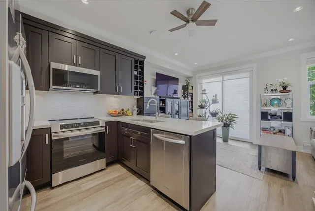 19 - 16458 23A AVENUE, Surrey 2