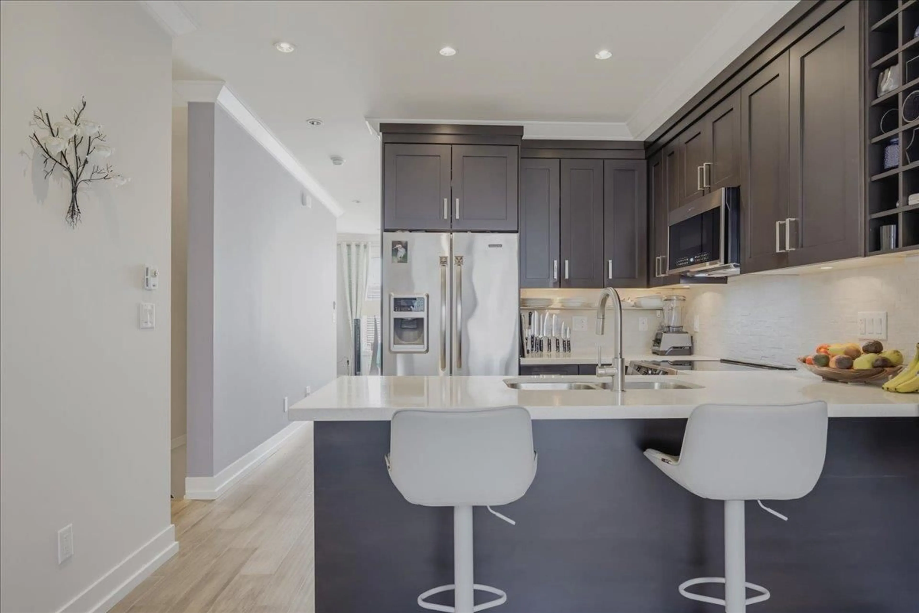 Open concept kitchen, unknown for 19 - 16458 23A AVENUE, Surrey British Columbia V3Z0L9