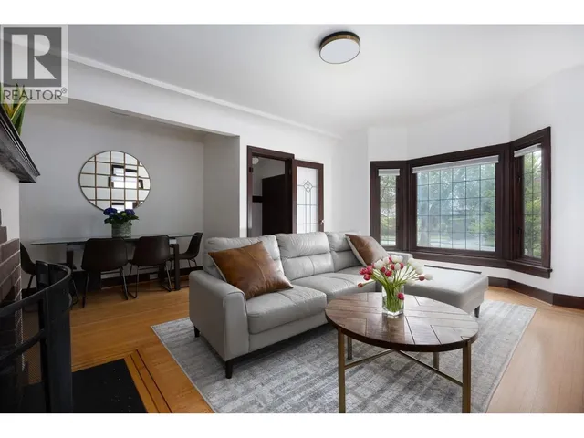 524 SECOND STREET, New Westminster 4
