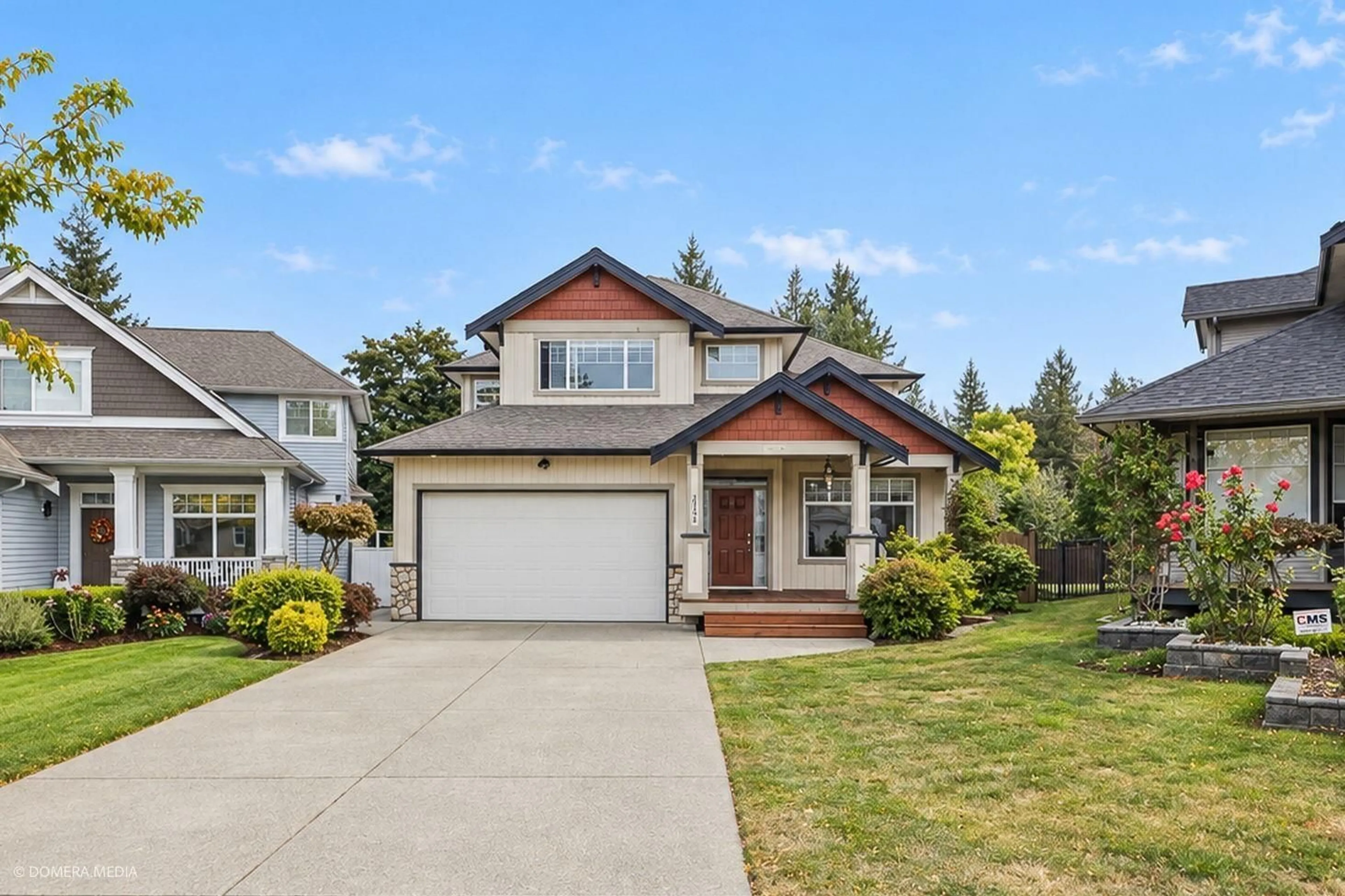 Home with vinyl exterior material, street for 2898 BUFFER CRESCENT, Abbotsford British Columbia V4X2S5