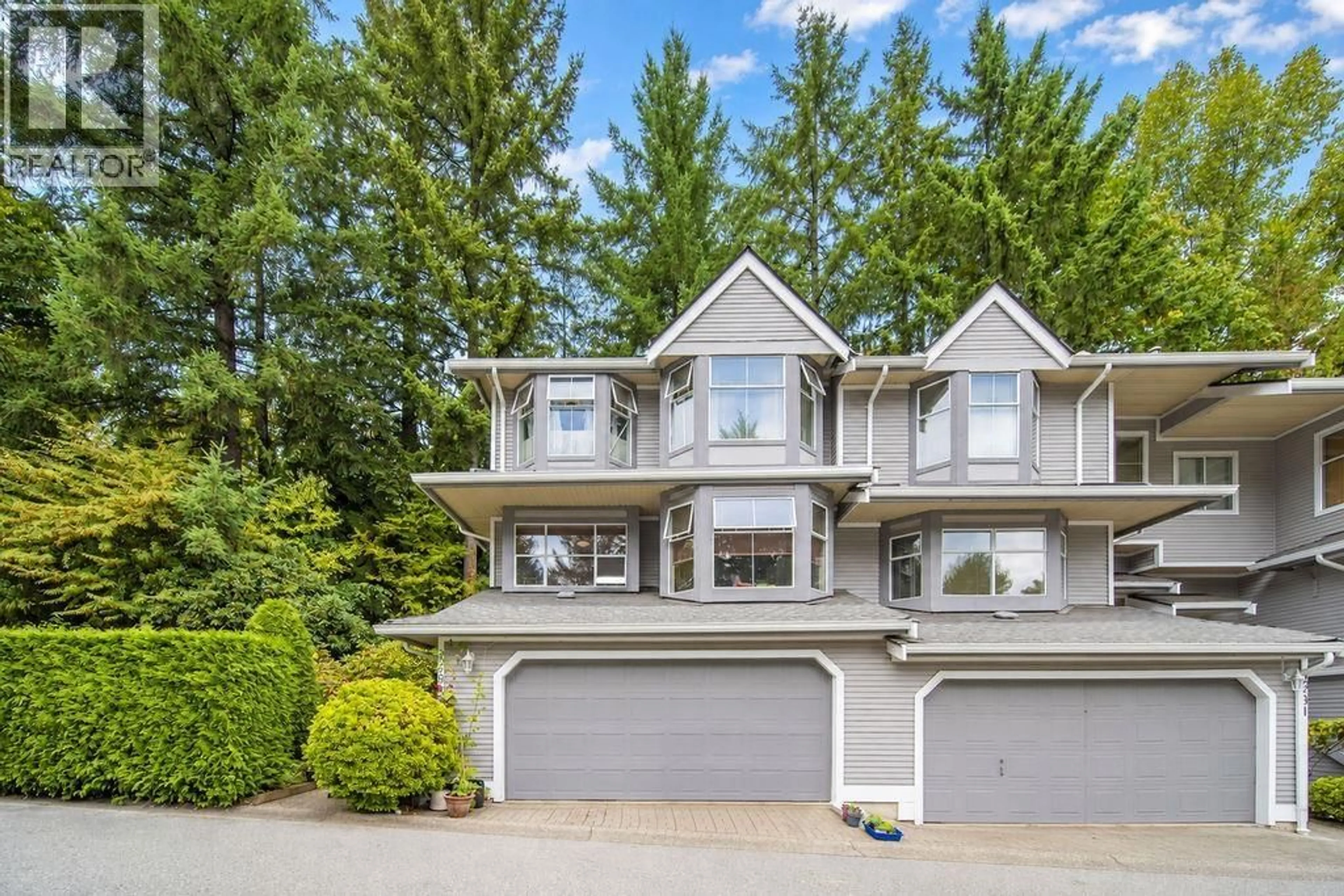 Home with vinyl exterior material, unknown for 9293 GOLDHURST TERRACE, Burnaby British Columbia V5A4P3