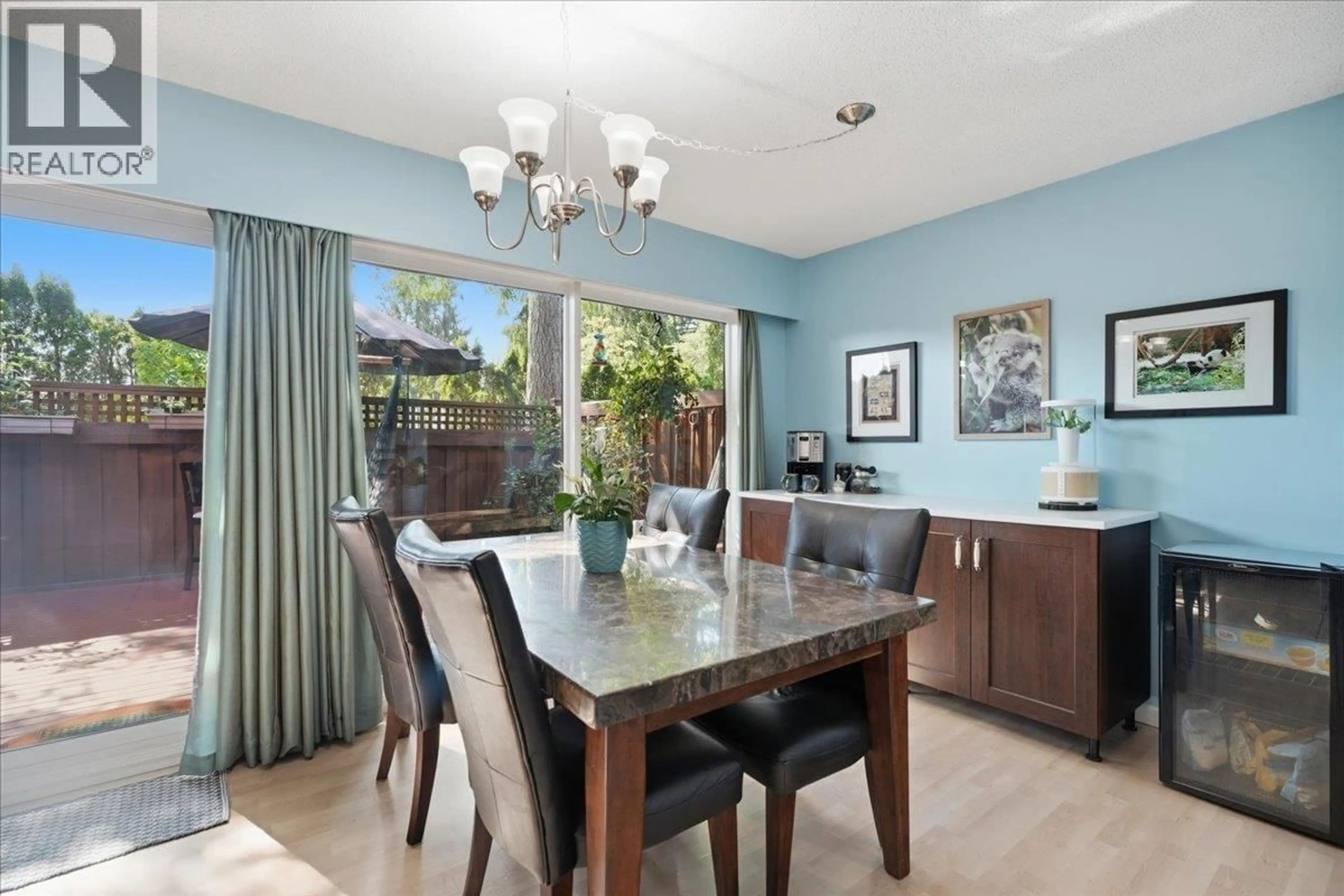 Dining room, unknown for 8940 CENTAURUS CIRCLE, Burnaby British Columbia V3J1C1