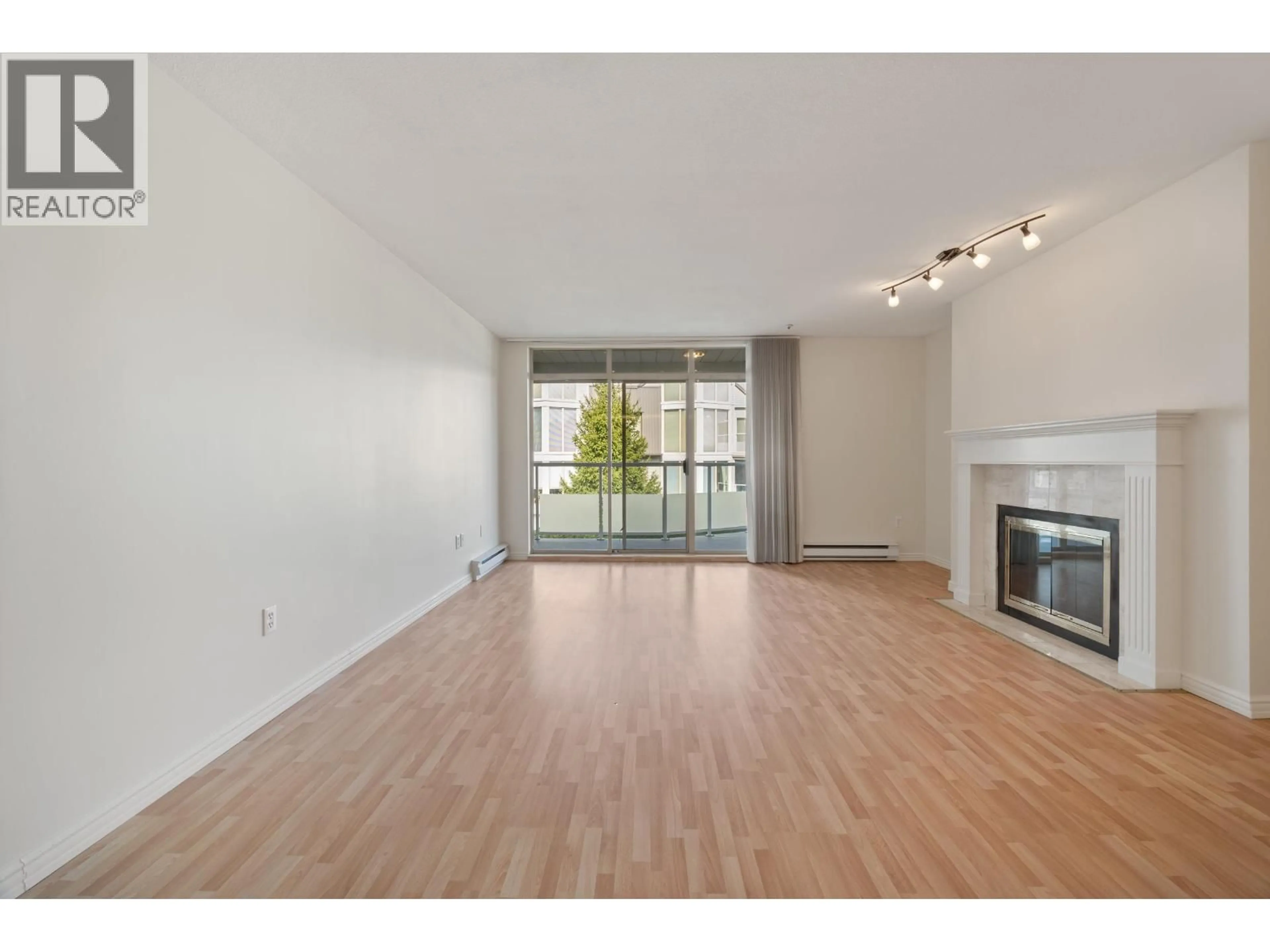 A pic of a room for 306 - 48 RICHMOND STREET, New Westminster British Columbia V3L5P4