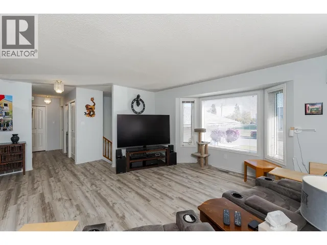 329 IRWIN STREET, Prince George 4