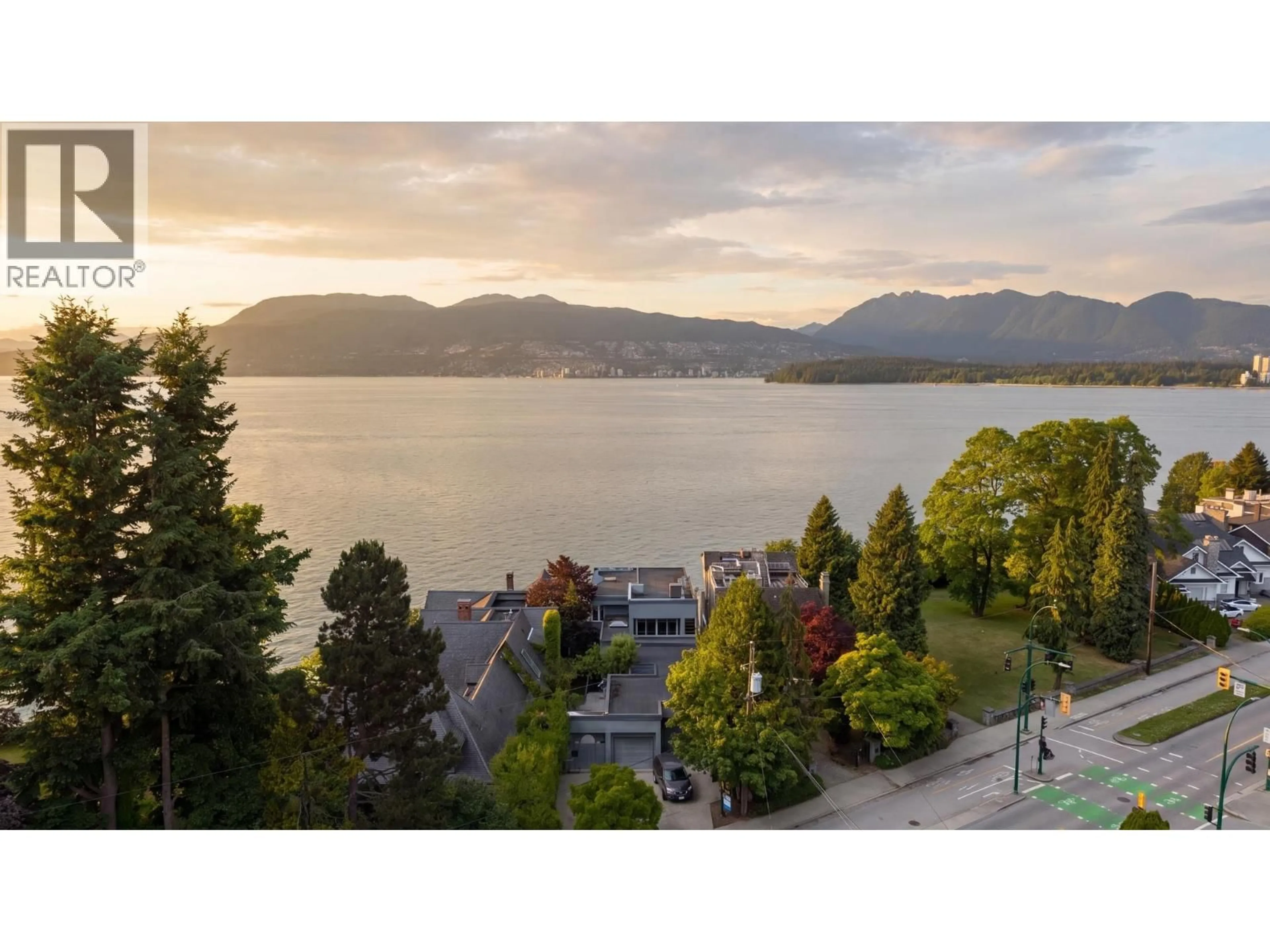 A pic from outside/outdoor area/front of a property/back of a property/a pic from drone, water/lake/river/ocean view for 2711 POINT GREY ROAD, Vancouver British Columbia V6K1A4