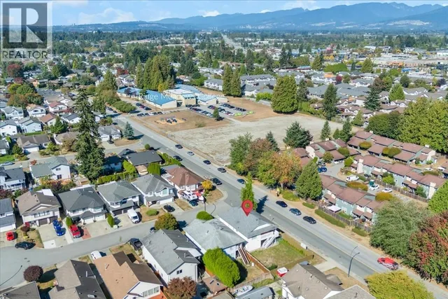 11698 206A STREET, Maple Ridge 4