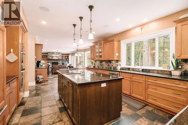 30 BIRCH WYND, Port Moody 2