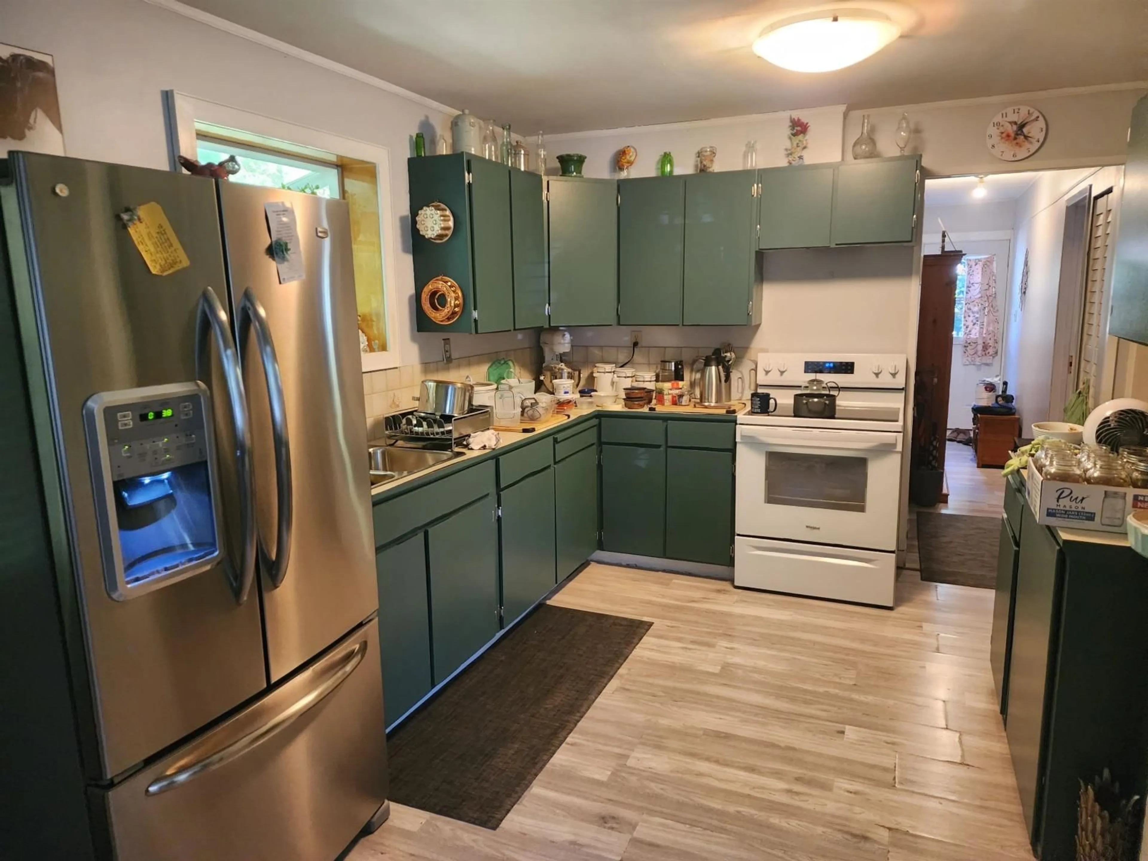 Standard kitchen, unknown for 22931 OLD YALE ROAD, Langley British Columbia V2Z2V3