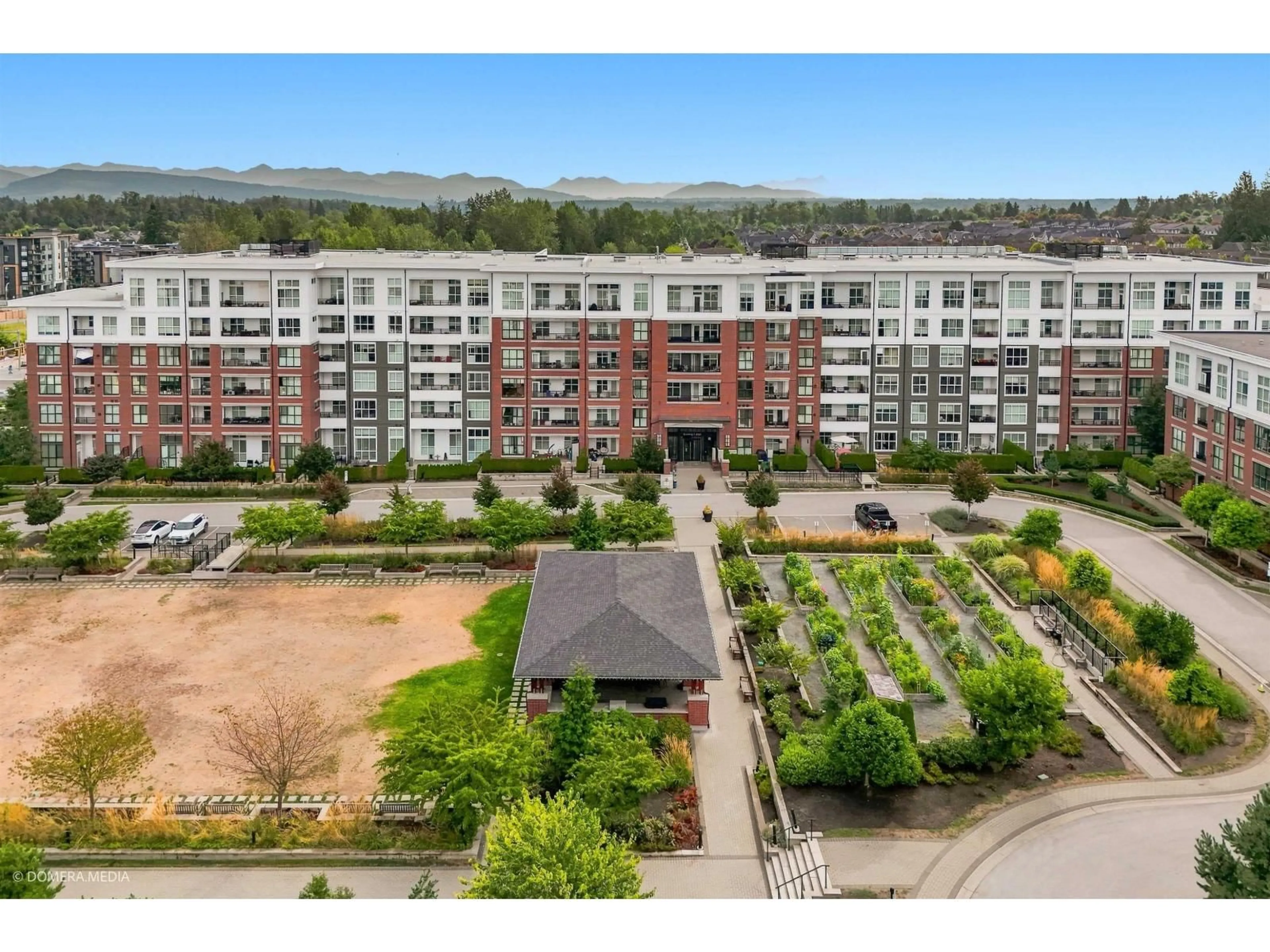 A pic from outside/outdoor area/front of a property/back of a property/a pic from drone, mountain view for C121 - 8150 207 STREET, Langley British Columbia V2Y4J4