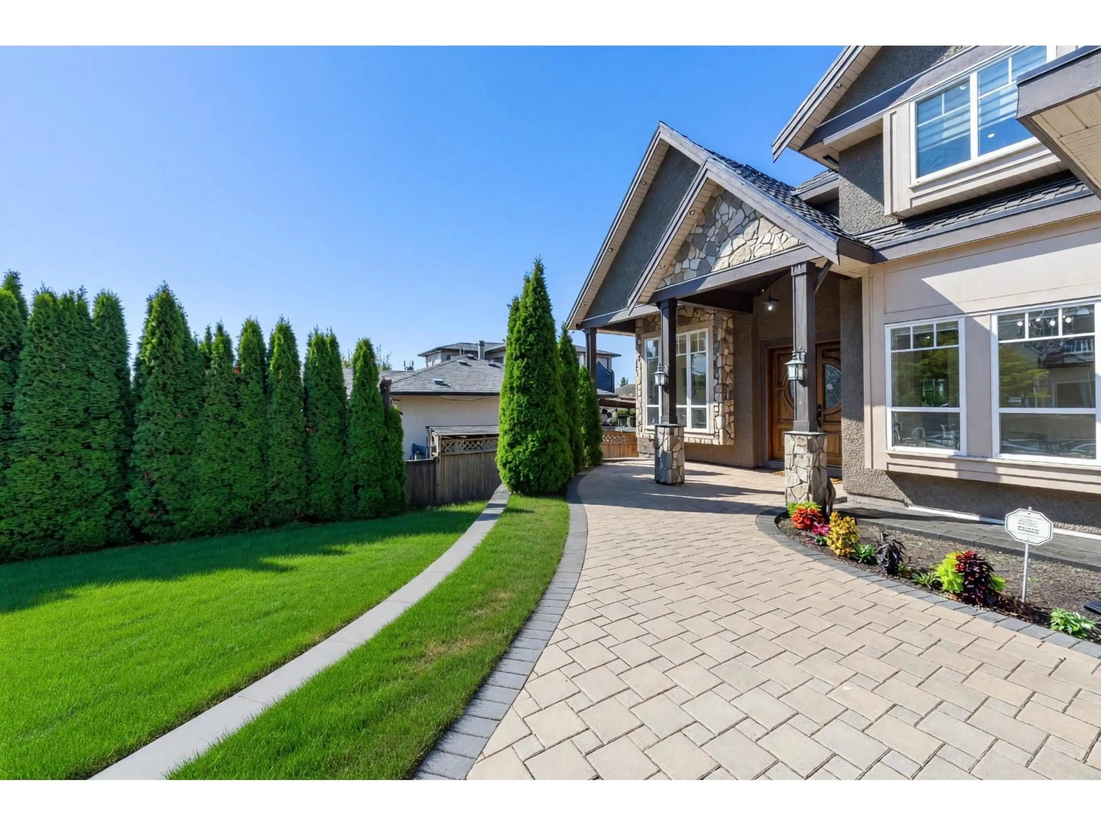 Unknown for 8245 144A STREET, Surrey British Columbia V3S2X9