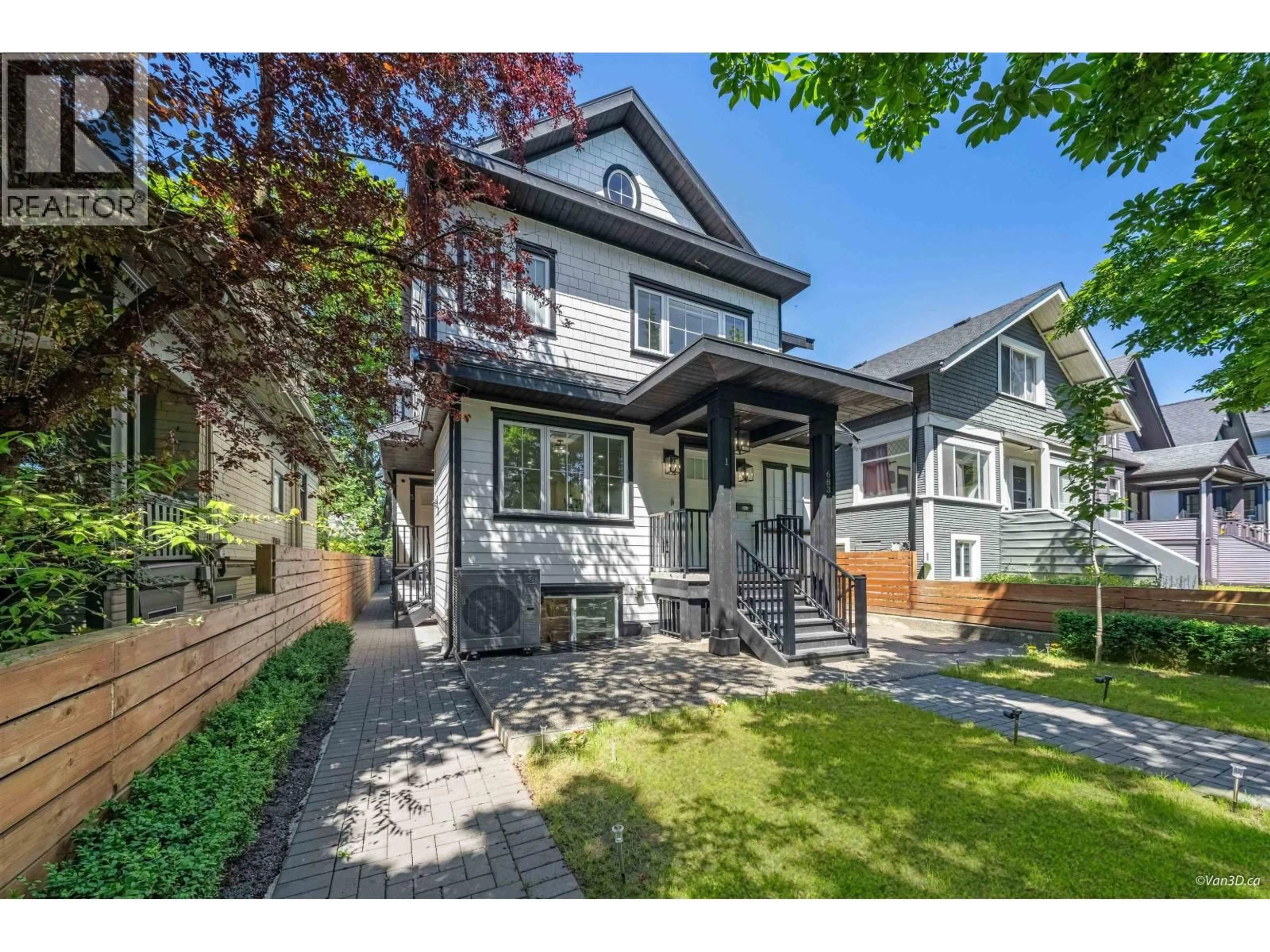 Home with brick exterior material, street for 1 - 683 19TH AVENUE, Vancouver British Columbia V5Z1W9