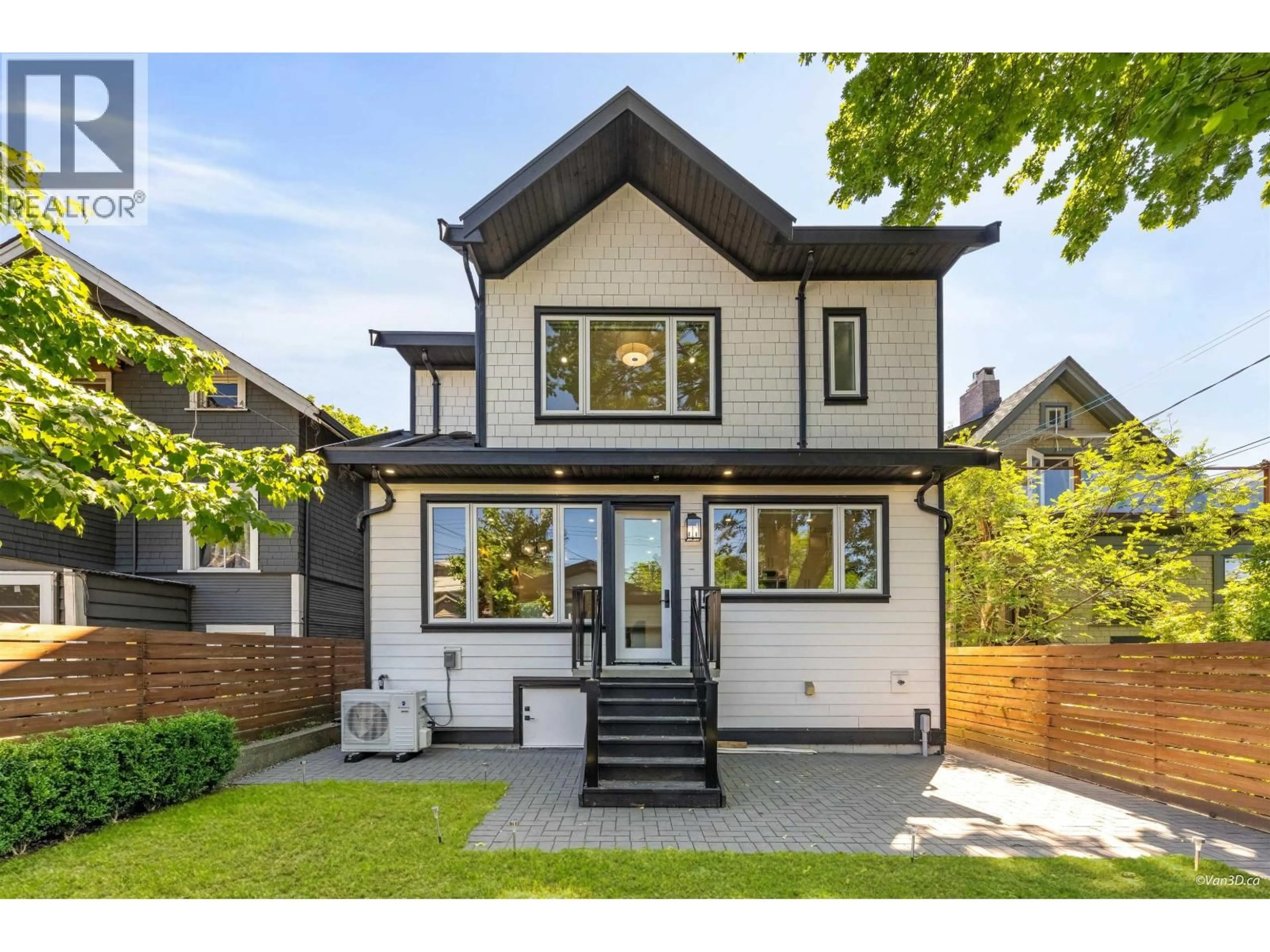 Home with brick exterior material, street for 2 - 683 19TH AVENUE, Vancouver British Columbia V5Z1W9