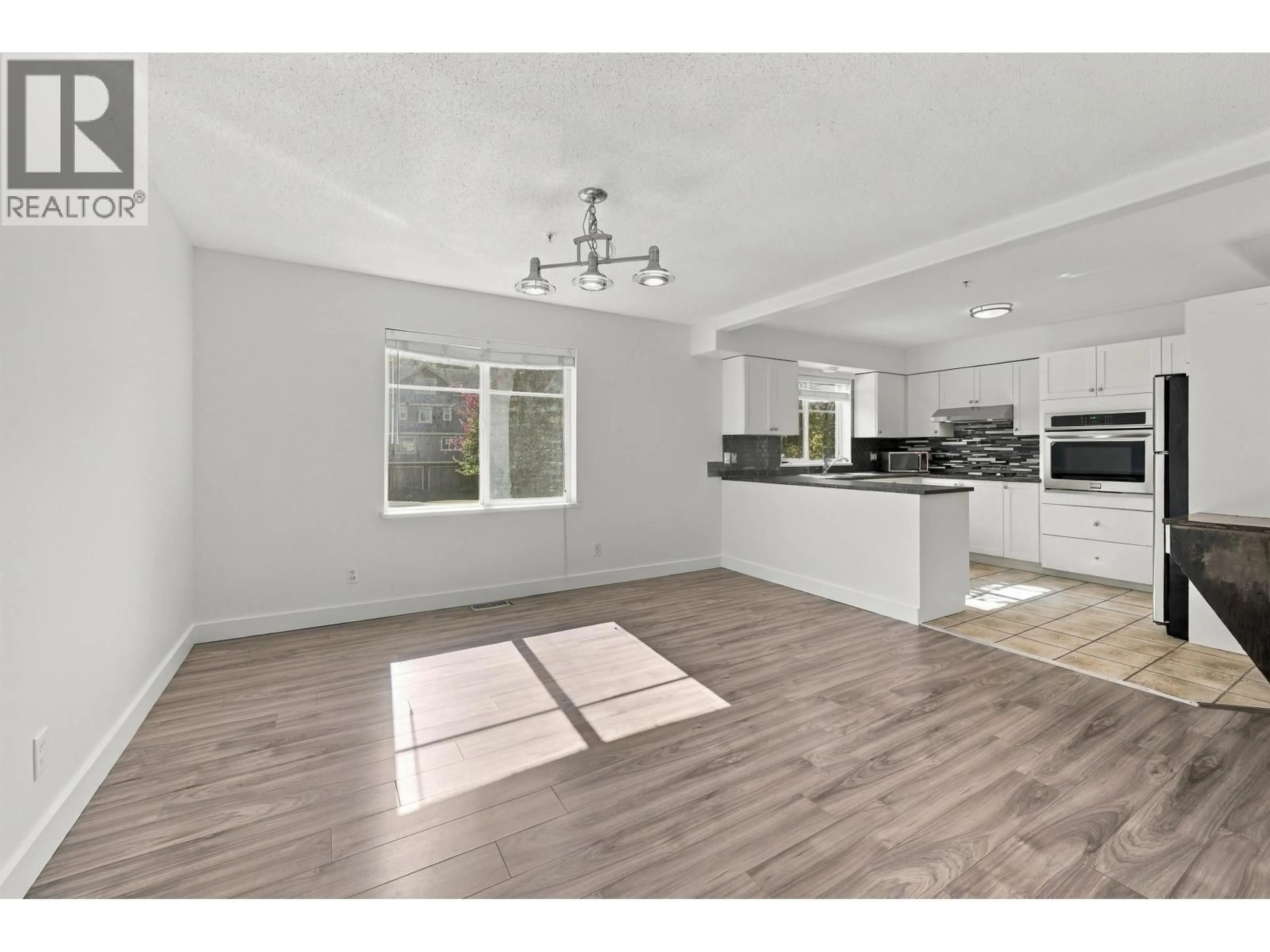 Open concept kitchen, unknown for 2 - 1449 VINE ROAD, Pemberton British Columbia V0N2L1