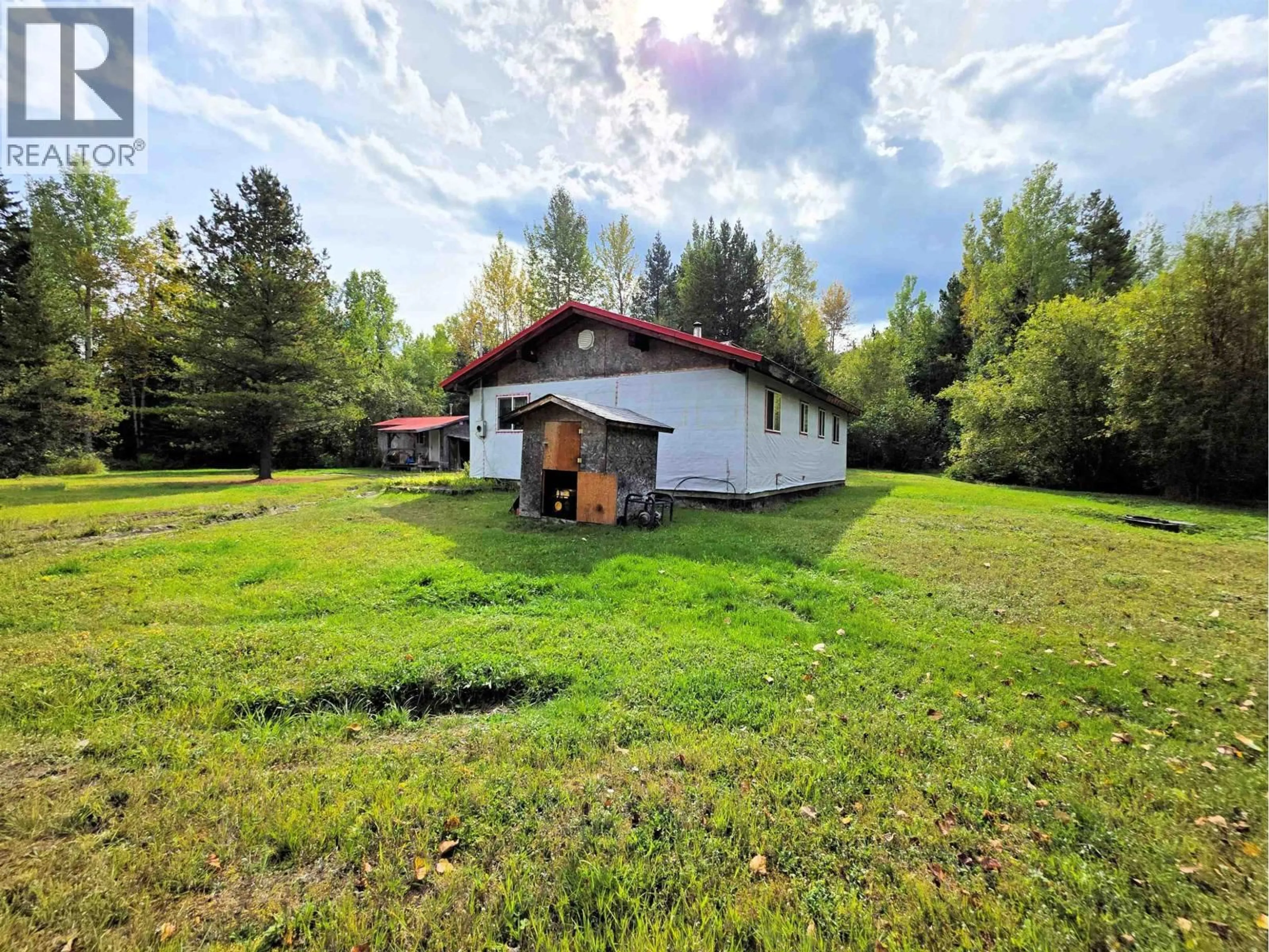 A pic from outside/outdoor area/front of a property/back of a property/a pic from drone, unknown for 4135 16 HIGHWAY, Dome Creek British Columbia V0J2E0