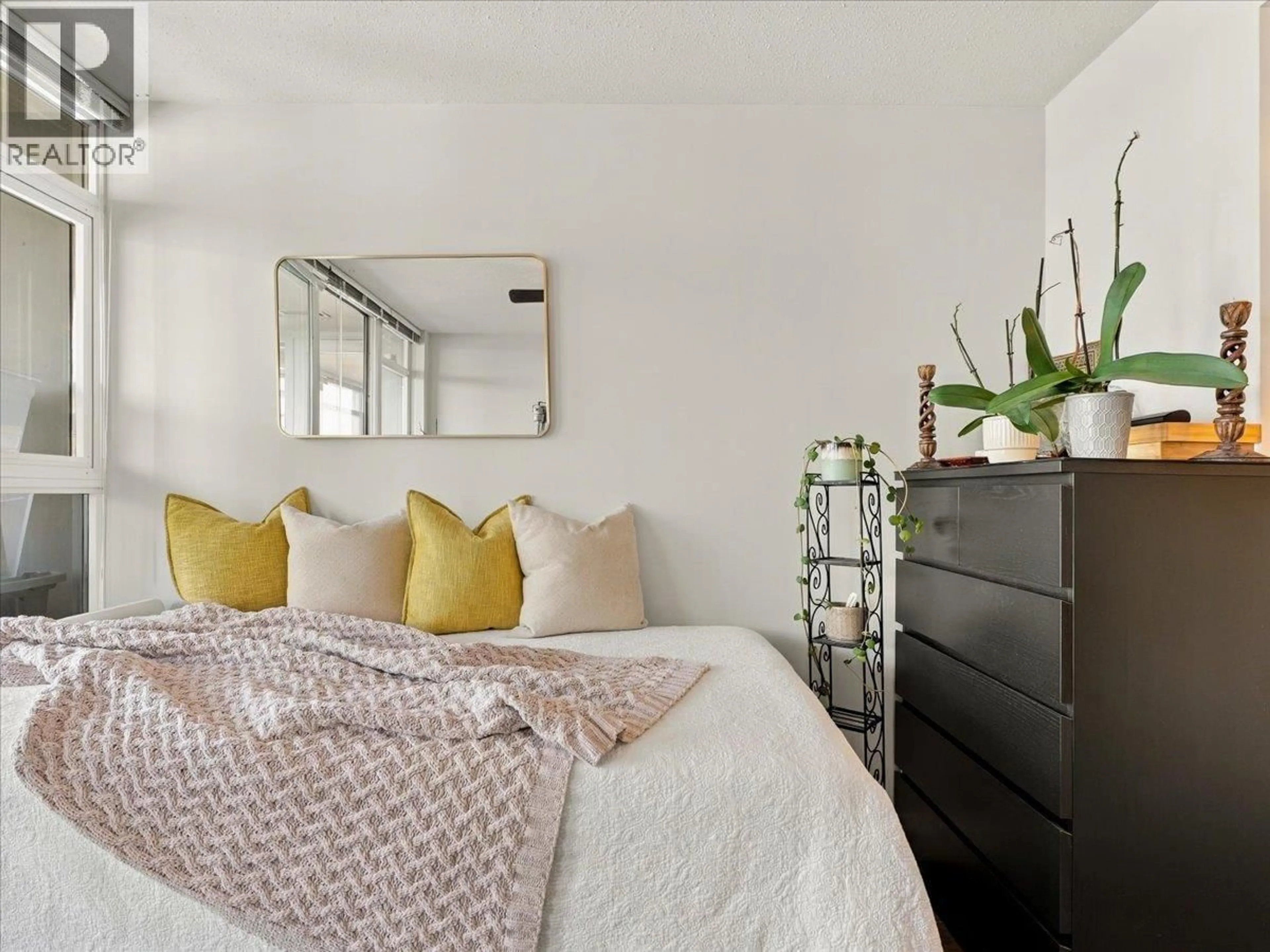 Bedroom with bed, unknown for 1608 - 555 DELESTRE AVENUE, Coquitlam British Columbia V3K0A9