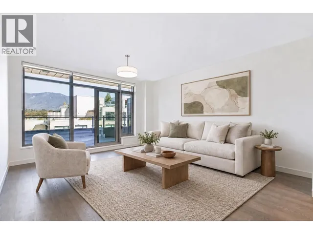 704 - 777 HARBOUR WAY, Vancouver 3