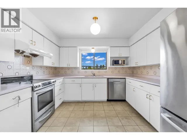 970 DUTHIE AVENUE, Burnaby 2