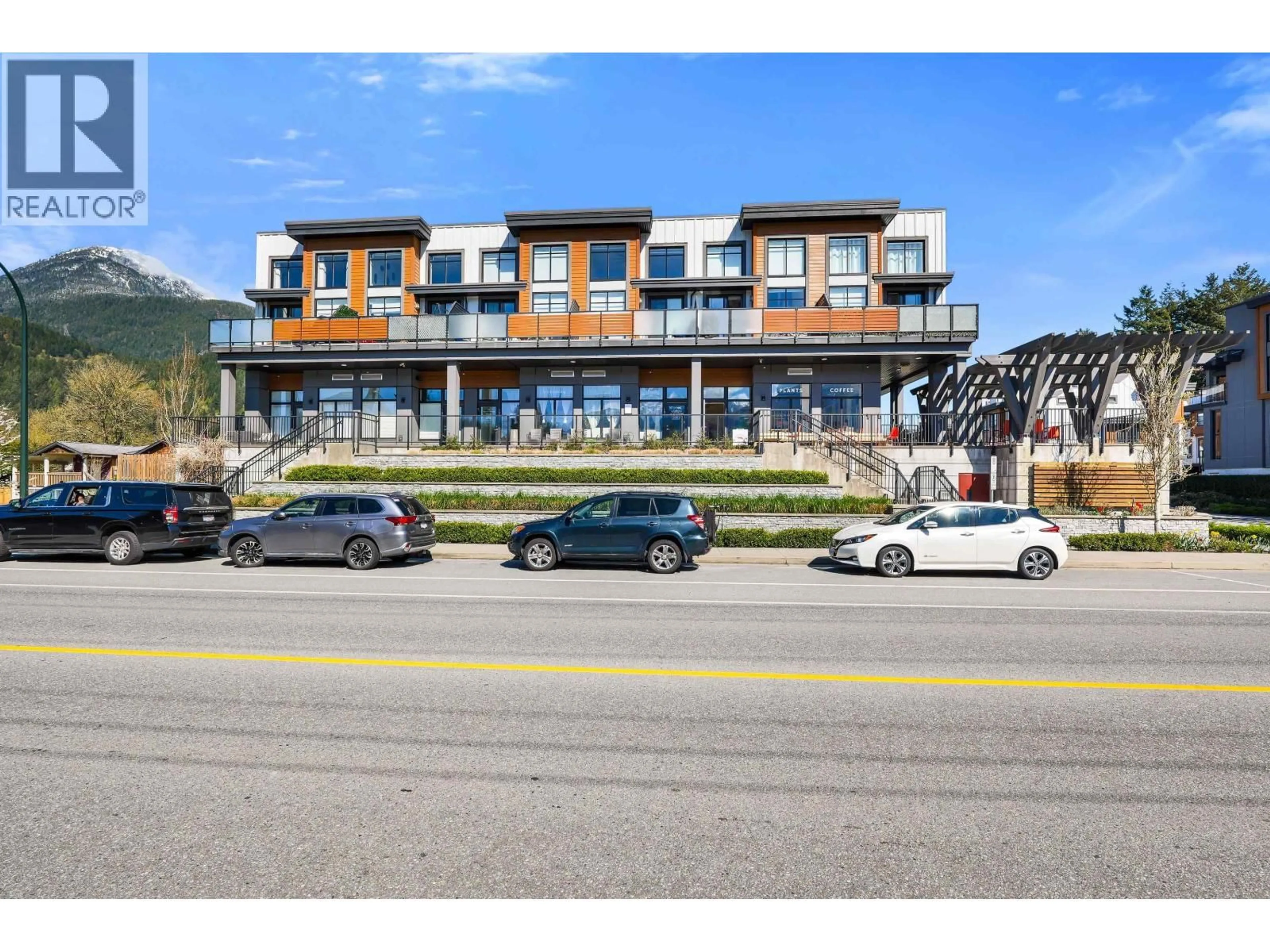 Unknown for 103 - 39767 GOVERNMENT ROAD, Squamish British Columbia V8B0G3