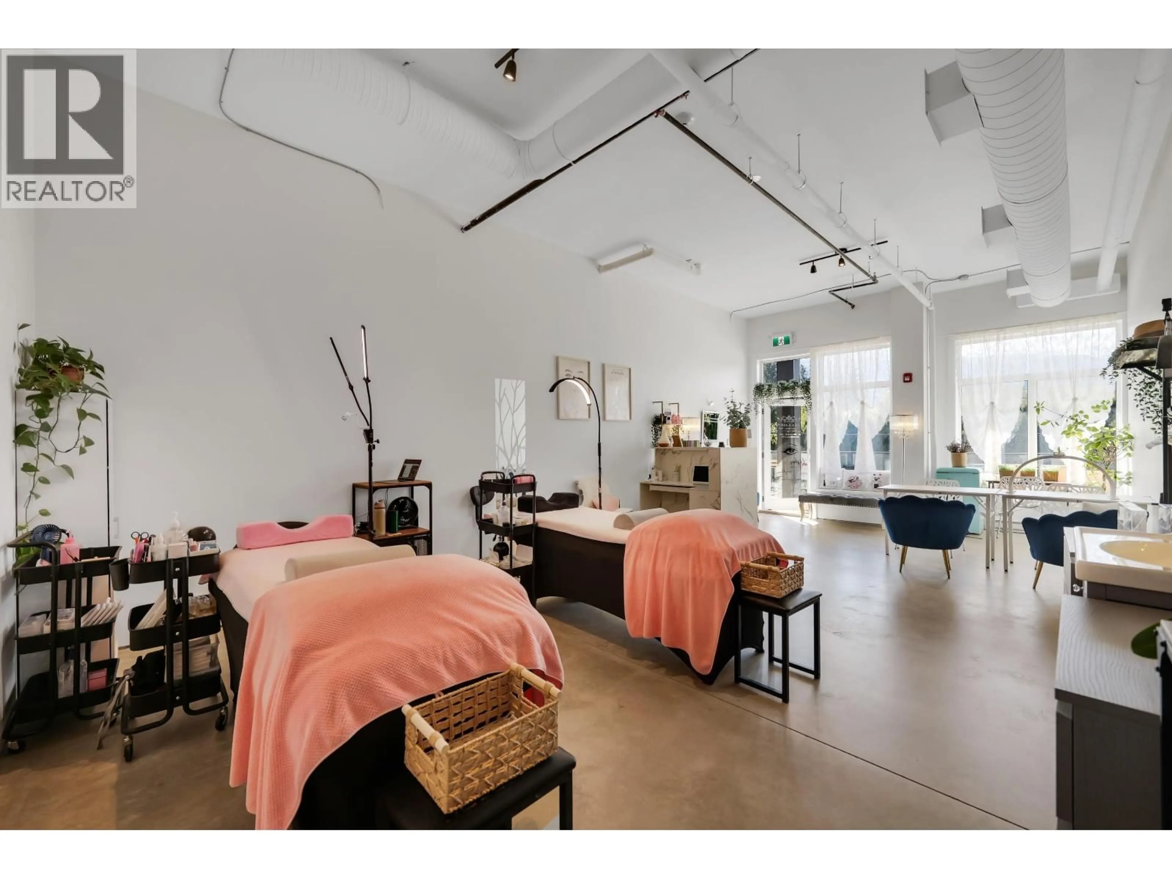 A pic of a room for 104 - 39767 GOVERNMENT ROAD, Squamish British Columbia V8B0G3