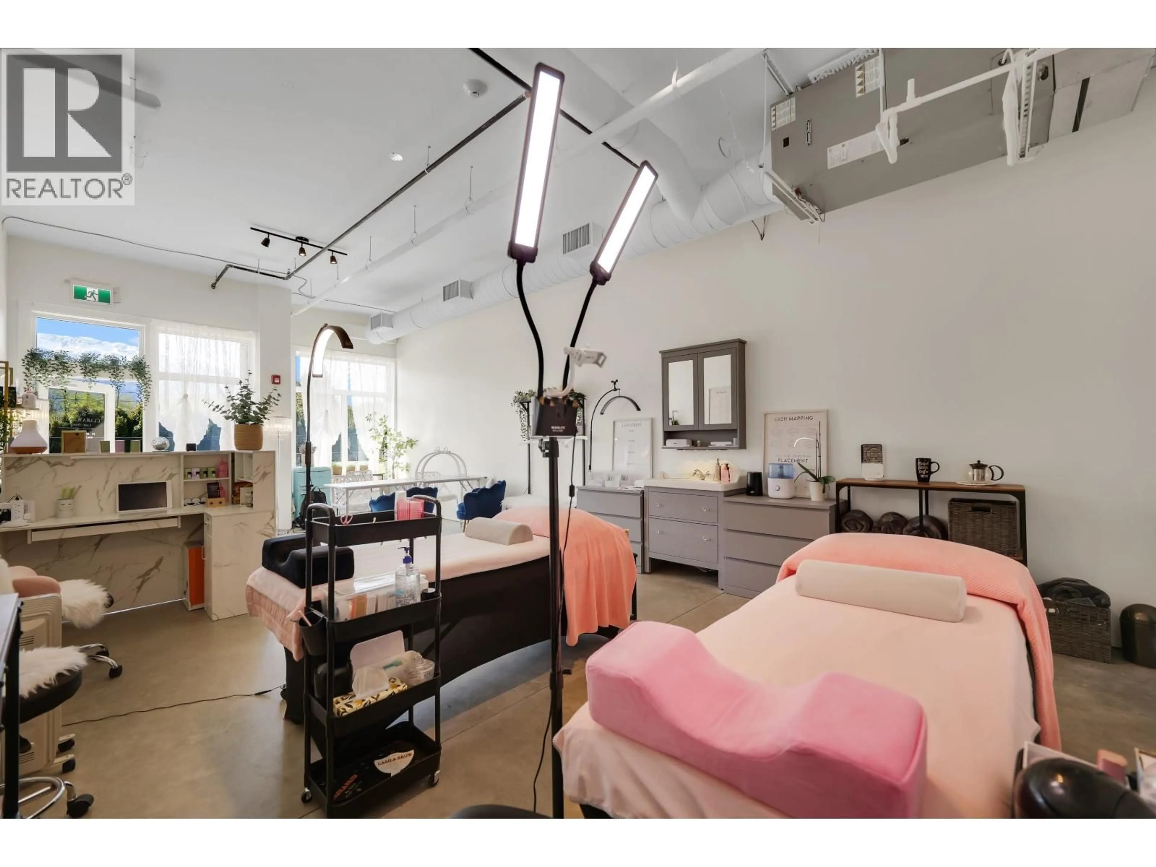 A pic of a room for 104 - 39767 GOVERNMENT ROAD, Squamish British Columbia V8B0G3