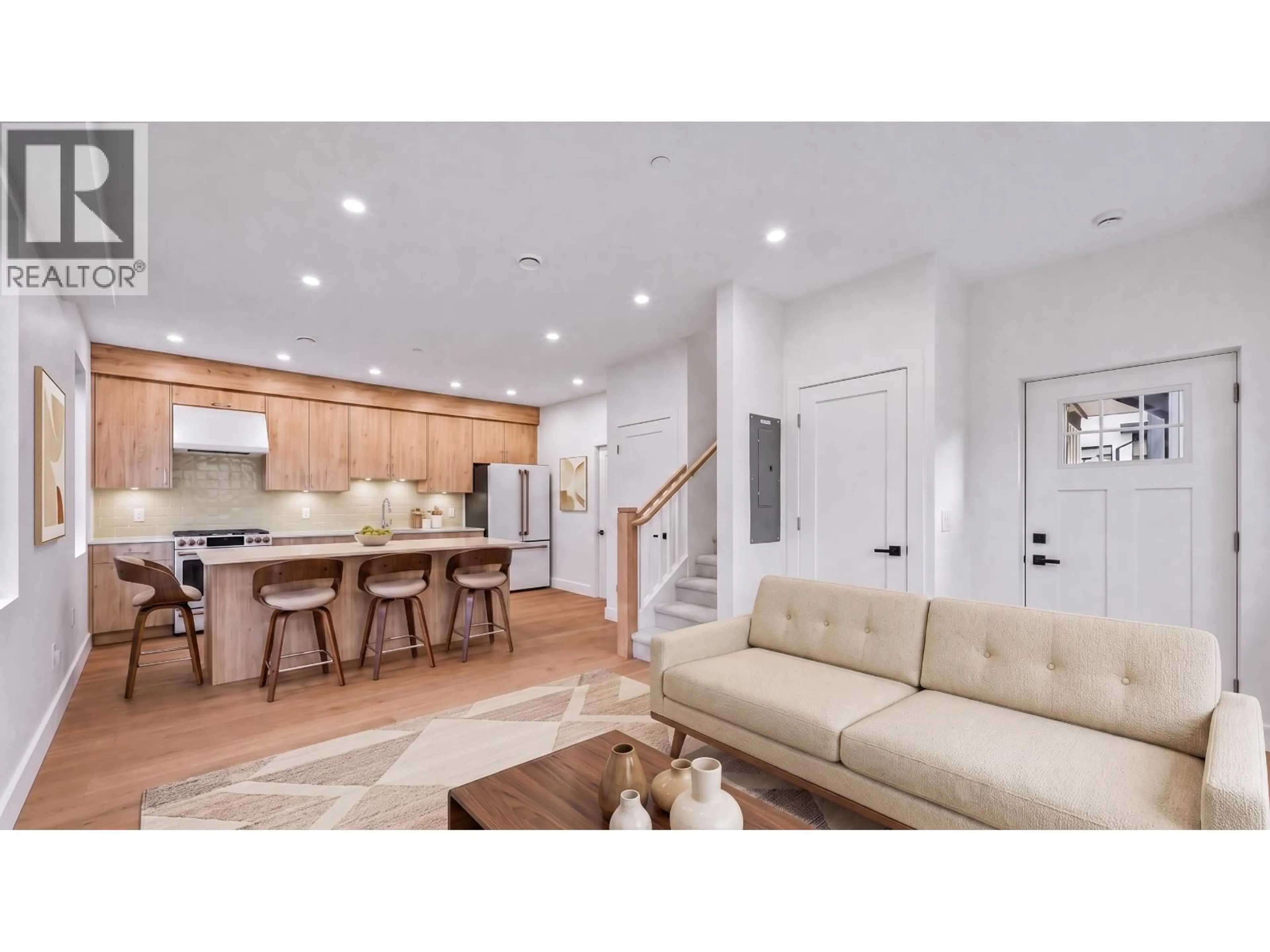 Open concept kitchen, unknown for 2 - 2339 PARKER STREET, Vancouver British Columbia V5L2M2