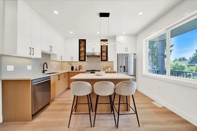 102 - 10151 144 STREET, Surrey 5