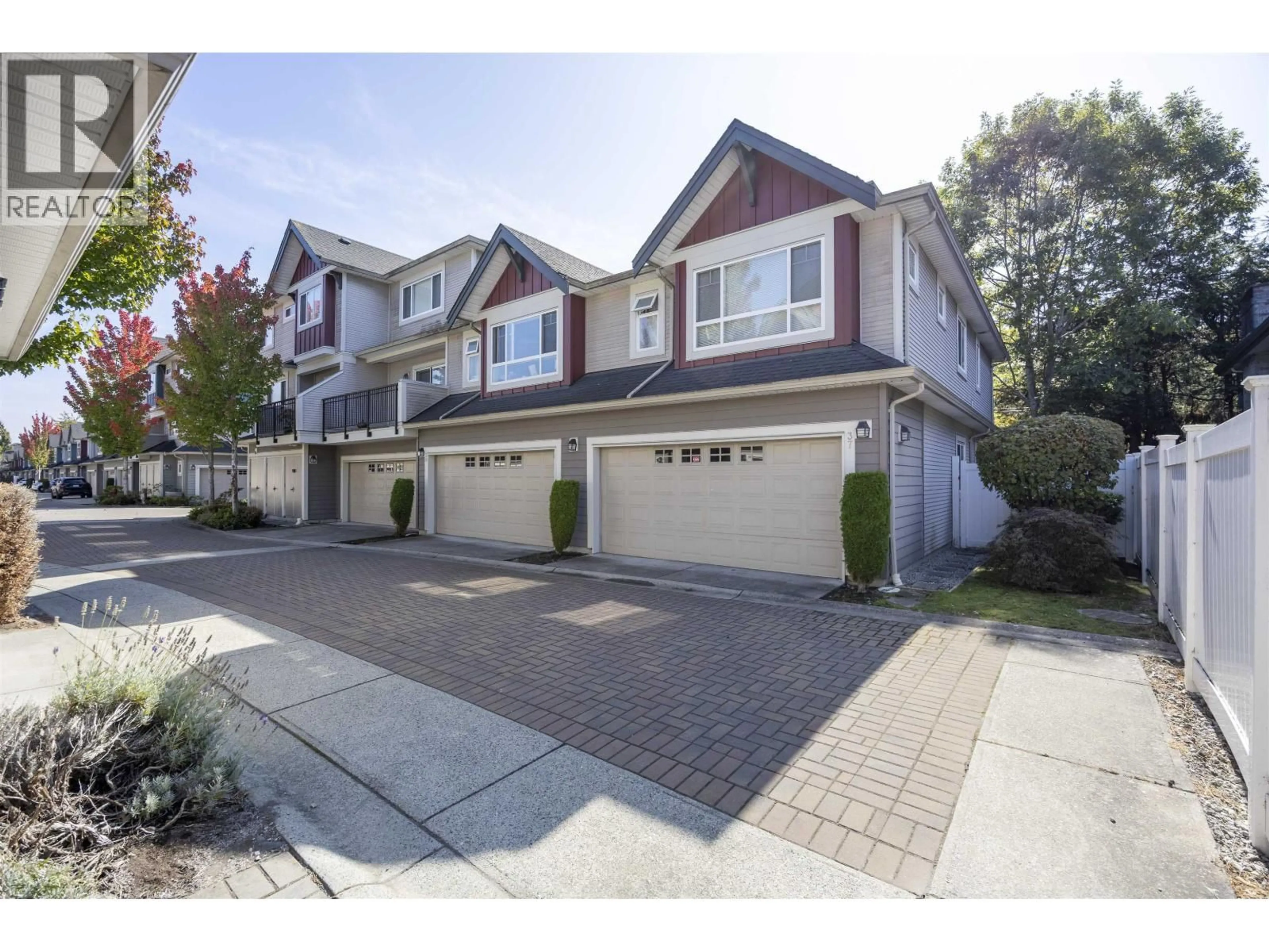 A pic from outside/outdoor area/front of a property/back of a property/a pic from drone, street for 37 - 11393 STEVESTON HIGHWAY, Richmond British Columbia V7A1N8