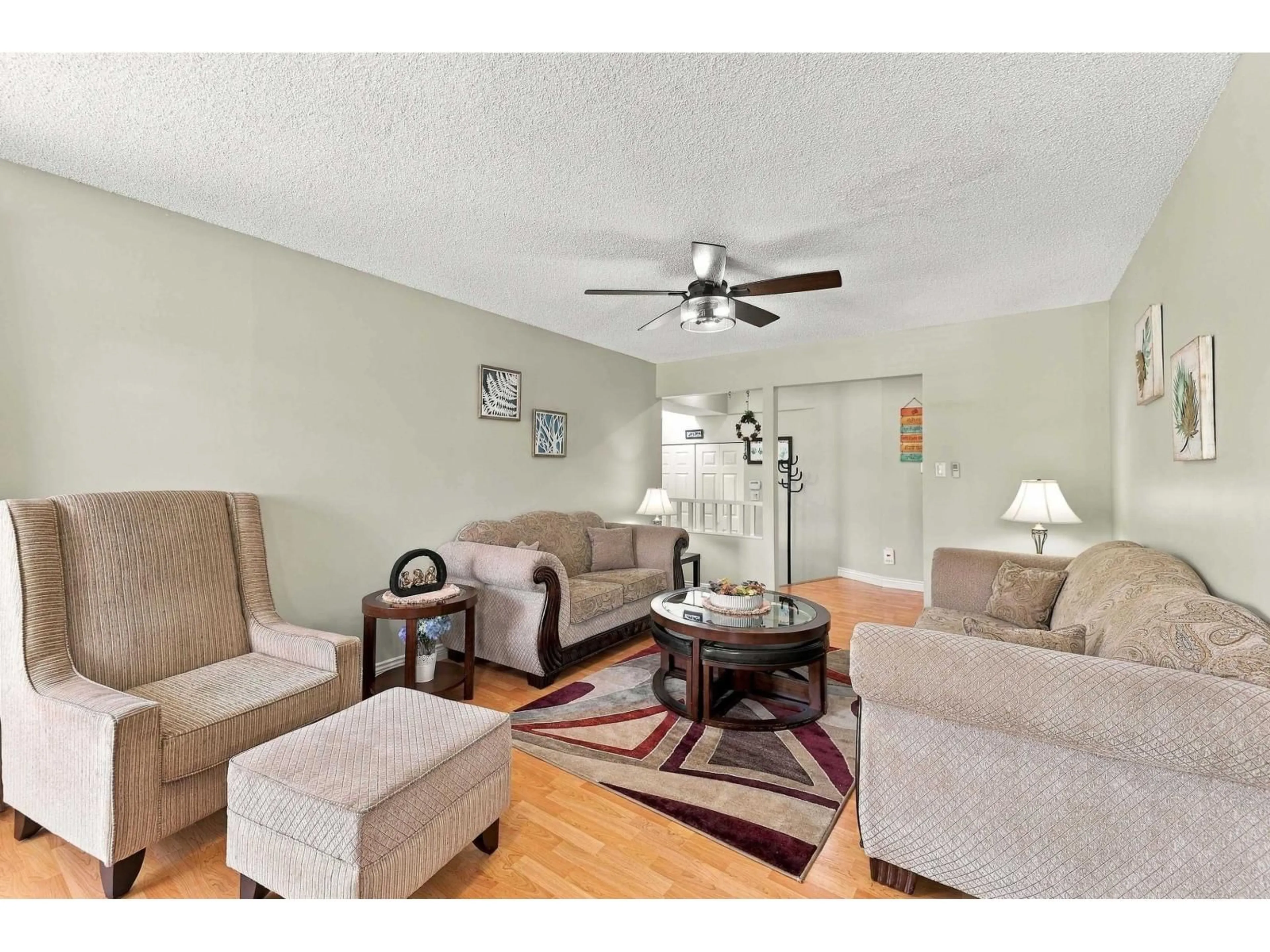 Living room with furniture, unknown for 13902 80 AVENUE, Surrey British Columbia V3W8G2