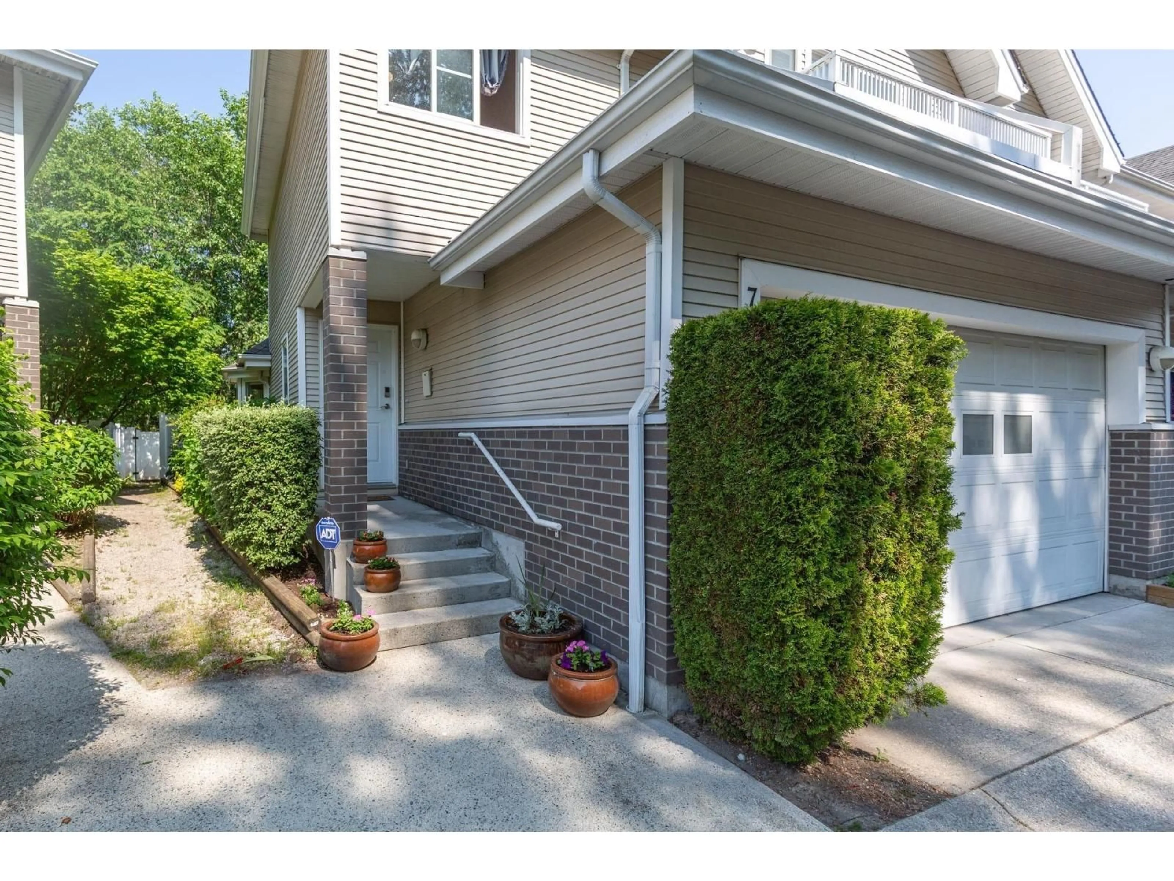Unknown for 7 - 13918 58 AVENUE, Surrey British Columbia V3X3N8