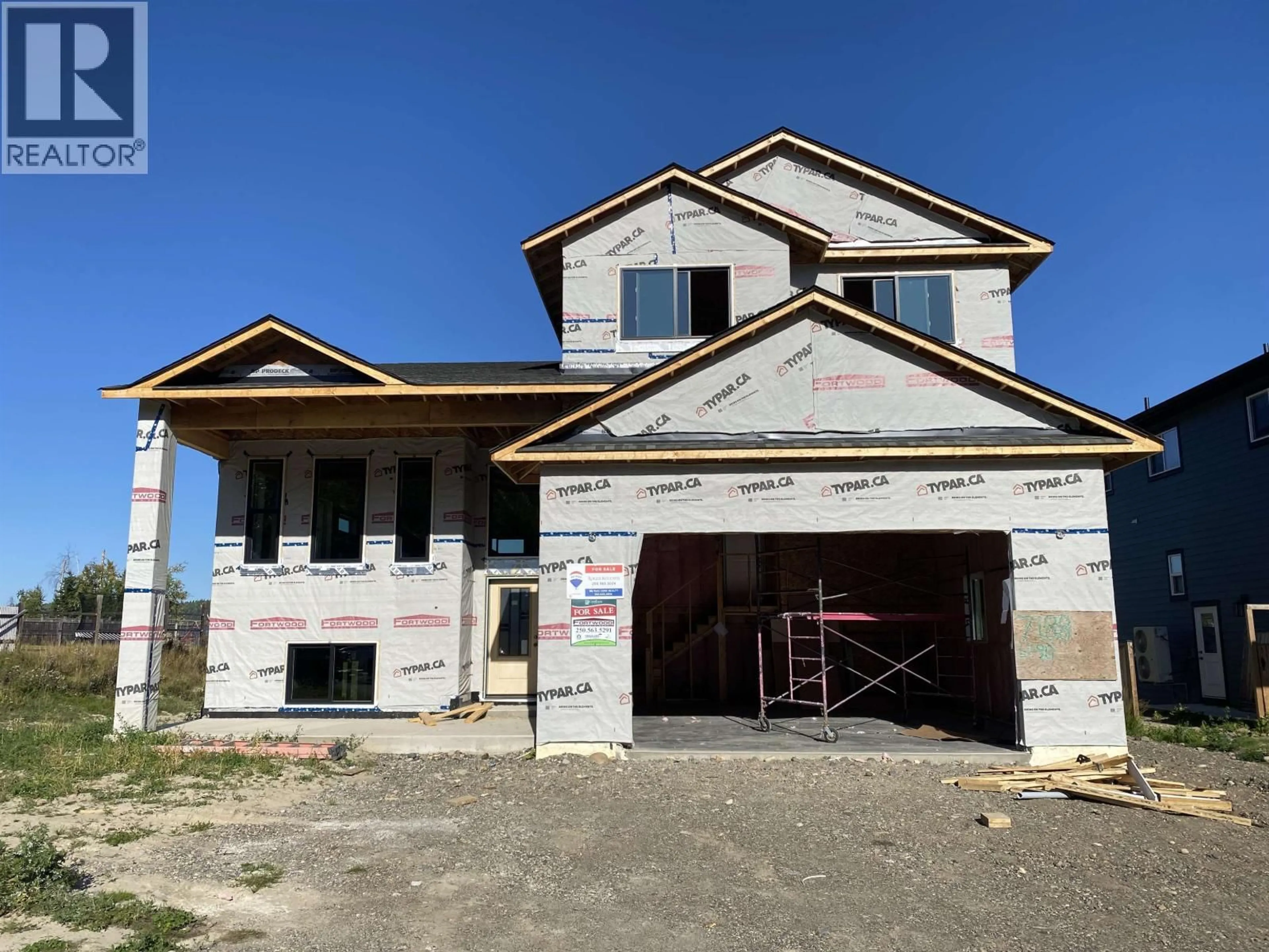 Home with brick exterior material, building for 7188 FOXRIDGE AVENUE, Prince George British Columbia V2N0H2