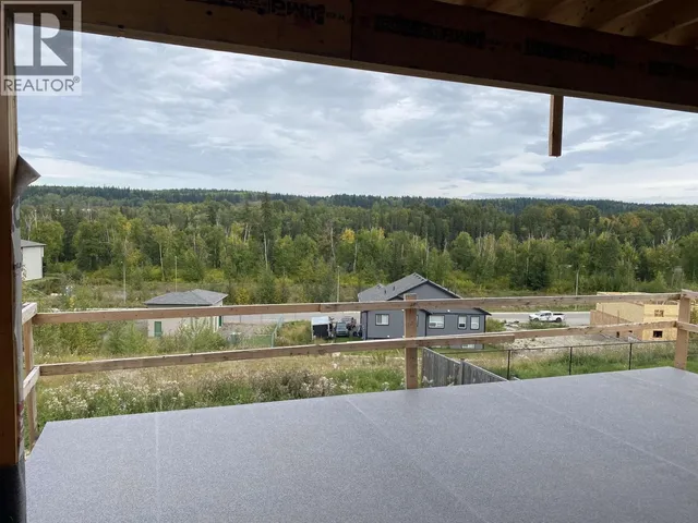 7188 FOXRIDGE AVENUE, Prince George 5