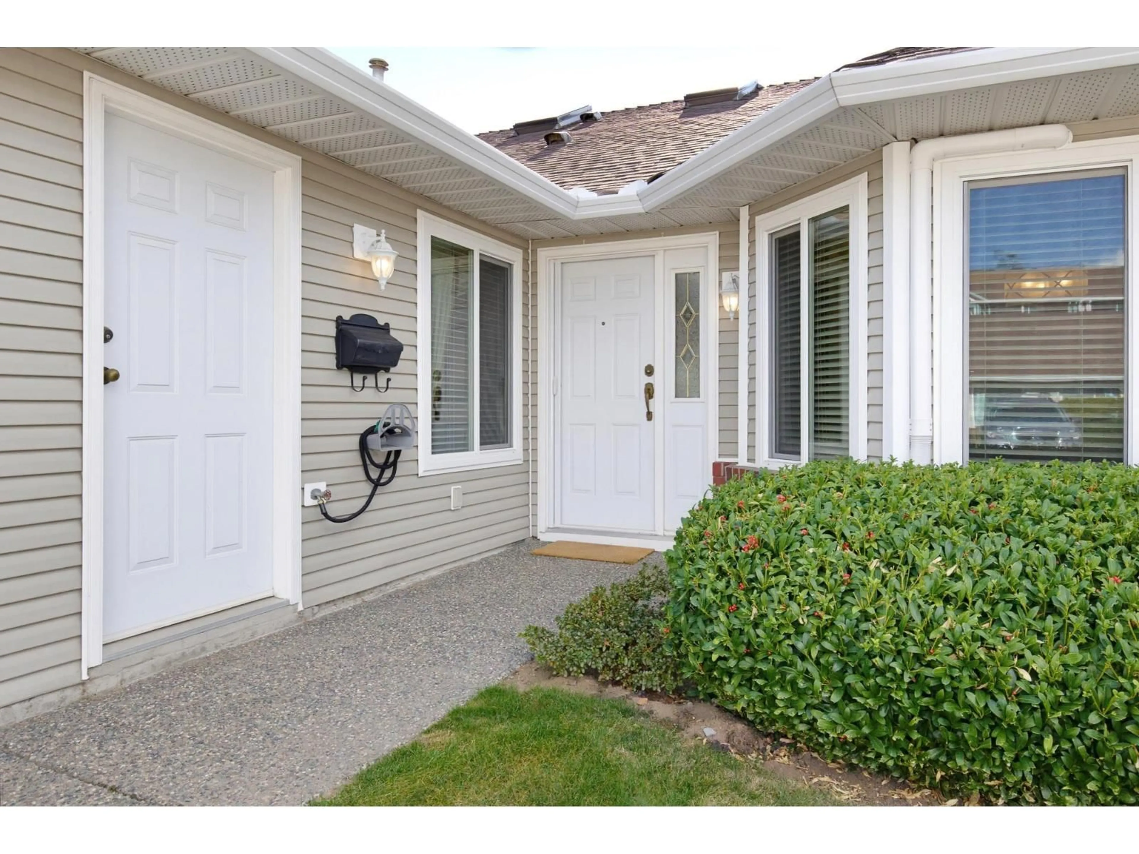 Unknown for 76 - 1973 WINFIELD DRIVE, Abbotsford British Columbia V3G1K6