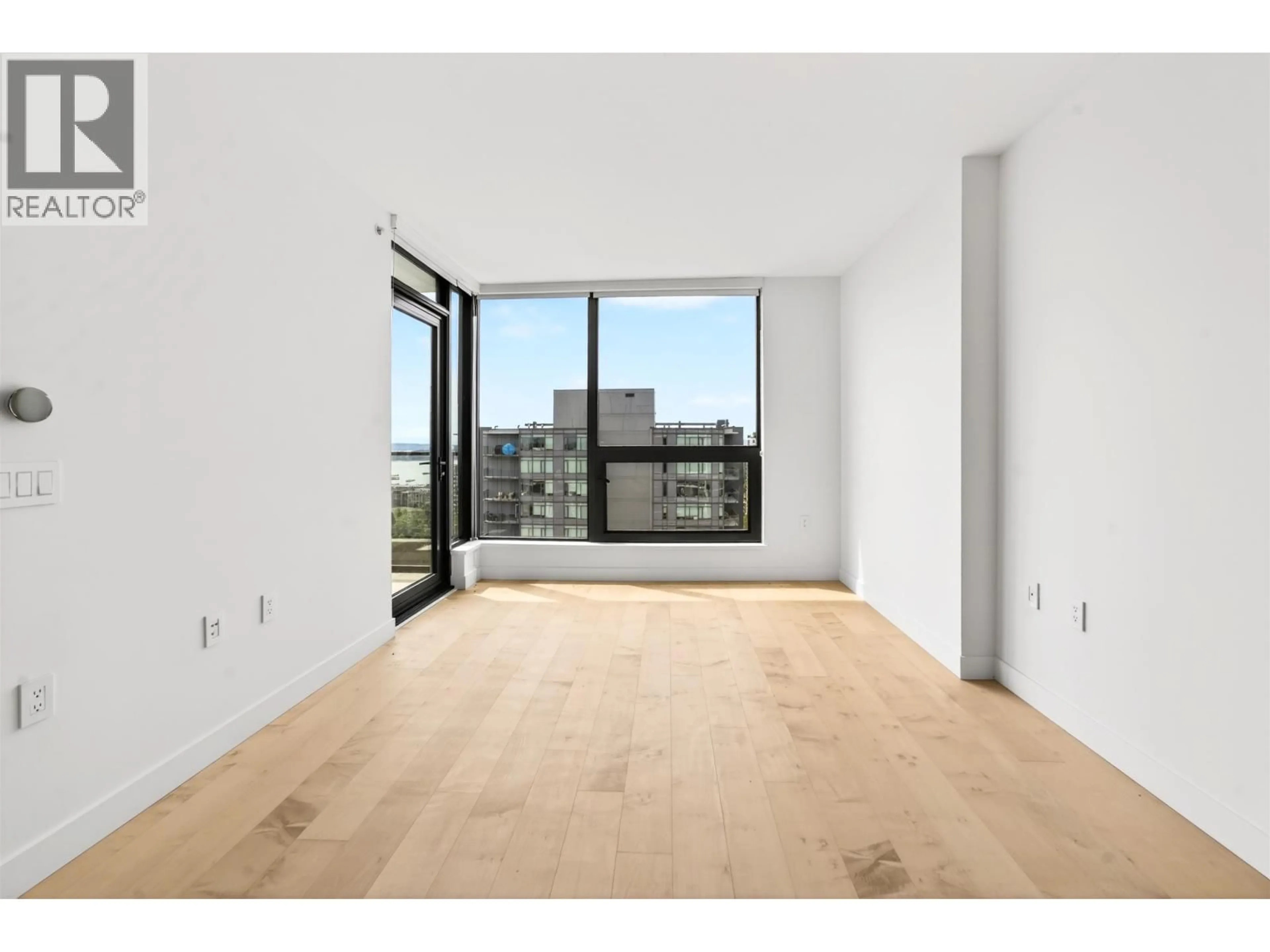 A pic of a room for 1304 - 135 13TH STREET, North Vancouver British Columbia V7L0J8
