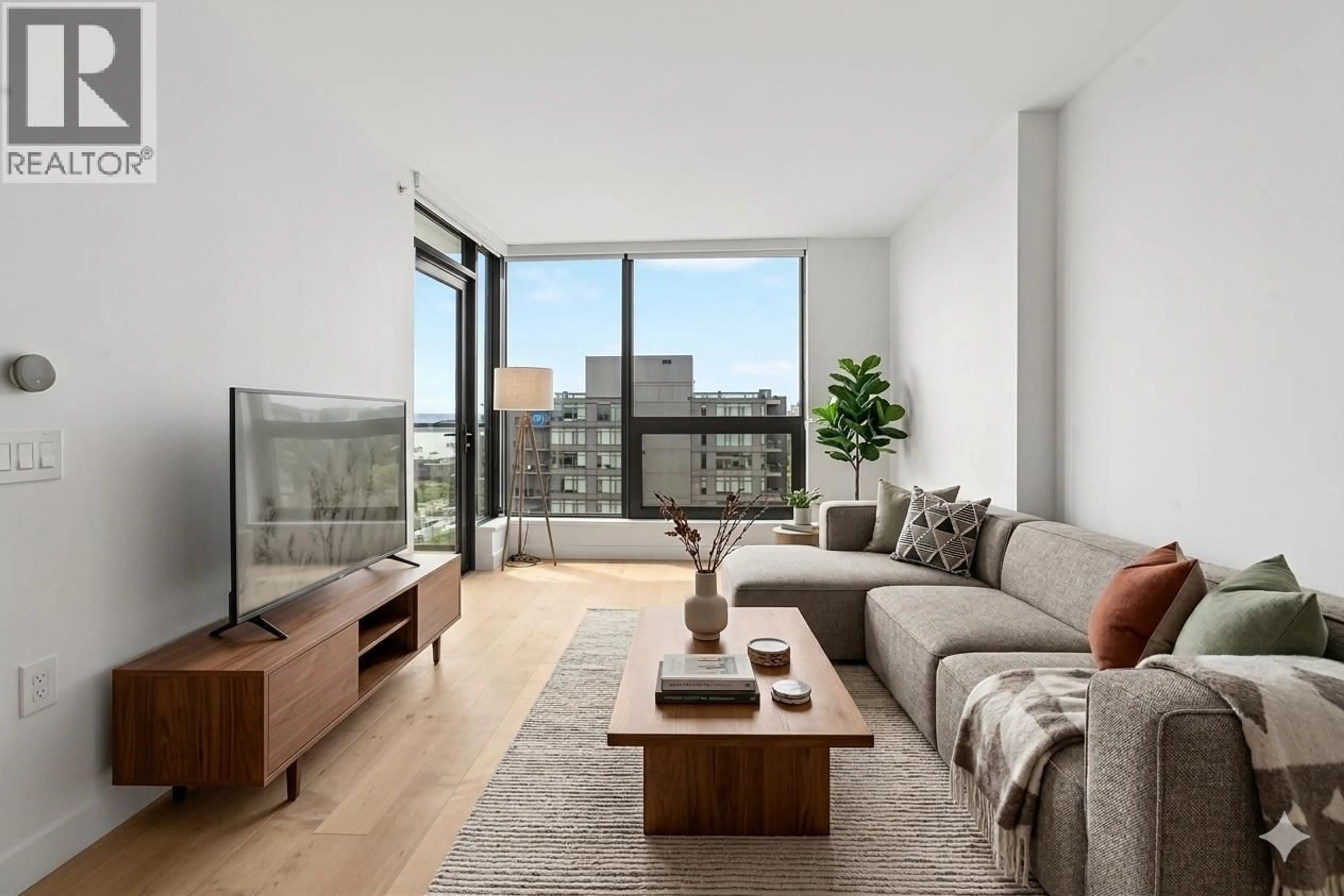 Living room with furniture, unknown for 1304 - 135 13TH STREET, North Vancouver British Columbia V7L0J8