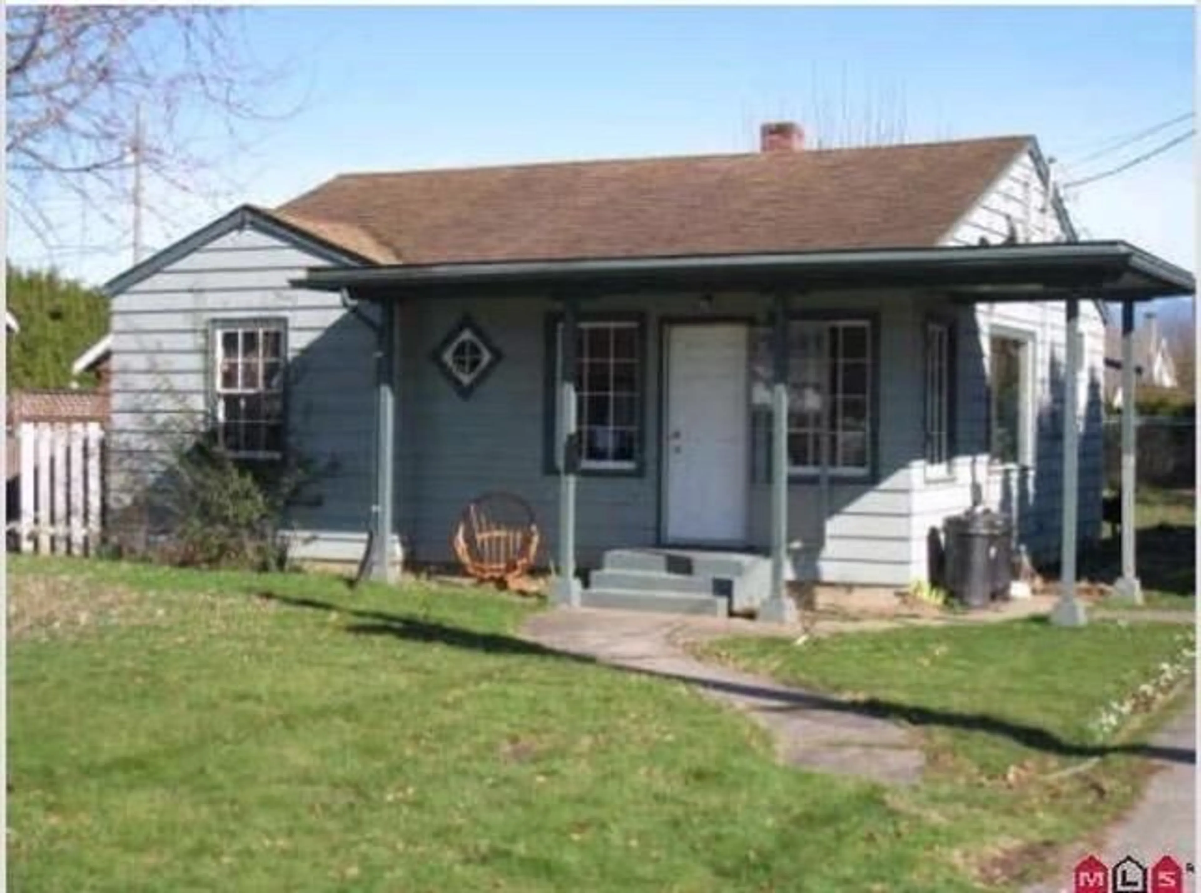 Home with vinyl exterior material, street for 9636 ST. DAVID STREET, Chilliwack British Columbia V2P5B5