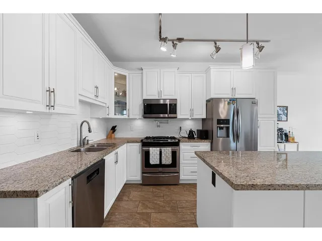 405 - 8157 207 STREET, Langley 5