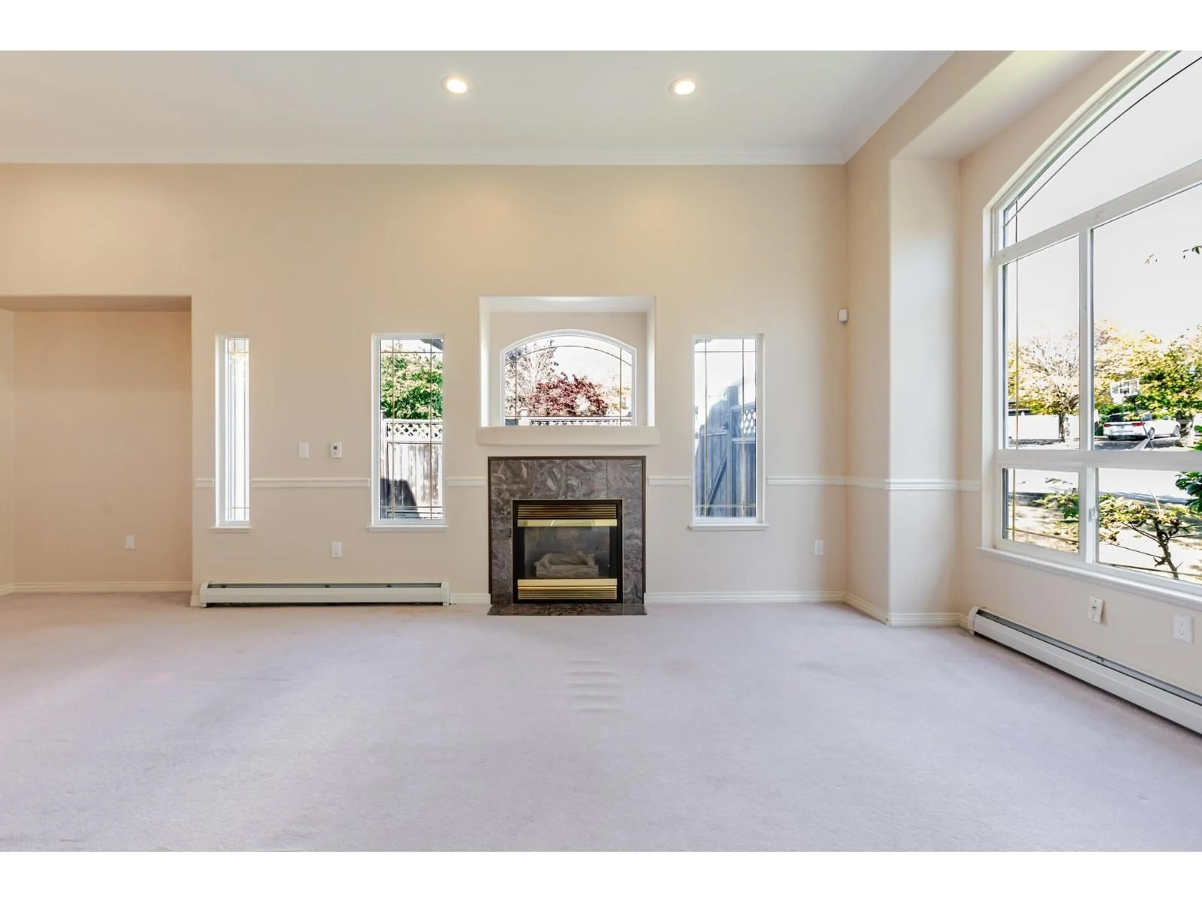 Unknown for 7953 155A STREET, Surrey British Columbia V3S8R8
