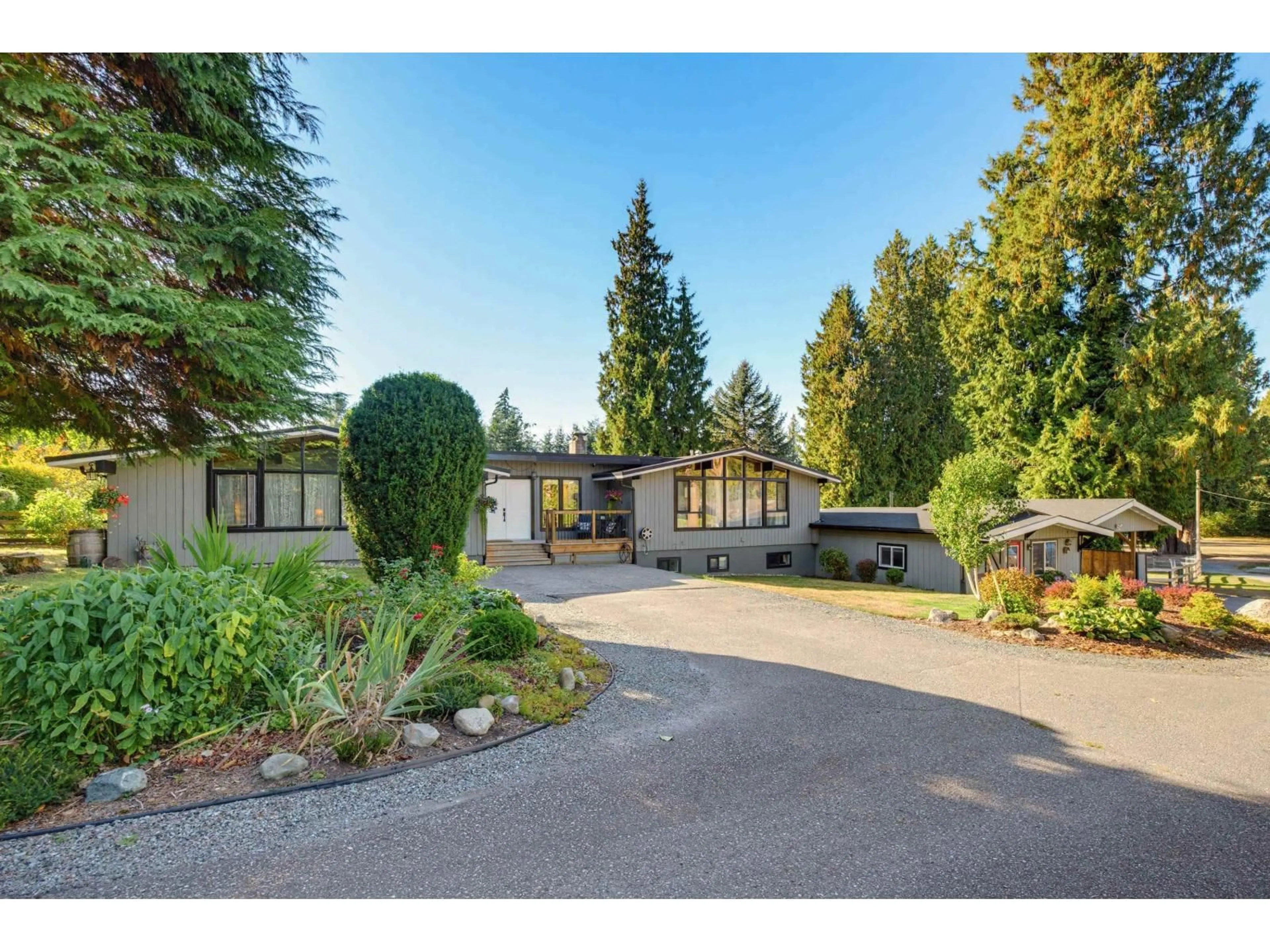 Unknown for 24071 63 AVENUE, Langley British Columbia V2Y2G3