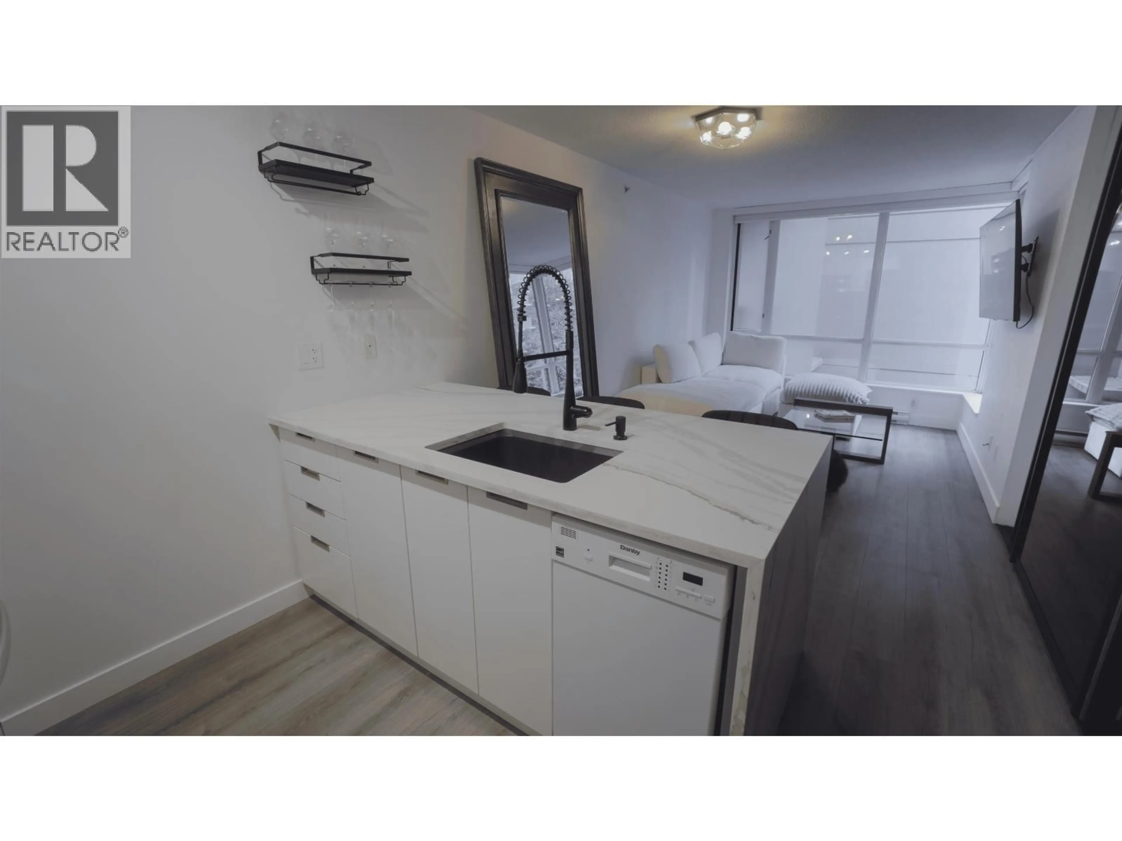 Unknown for 312 - 1082 SEYMOUR STREET, Vancouver British Columbia V6B1X9
