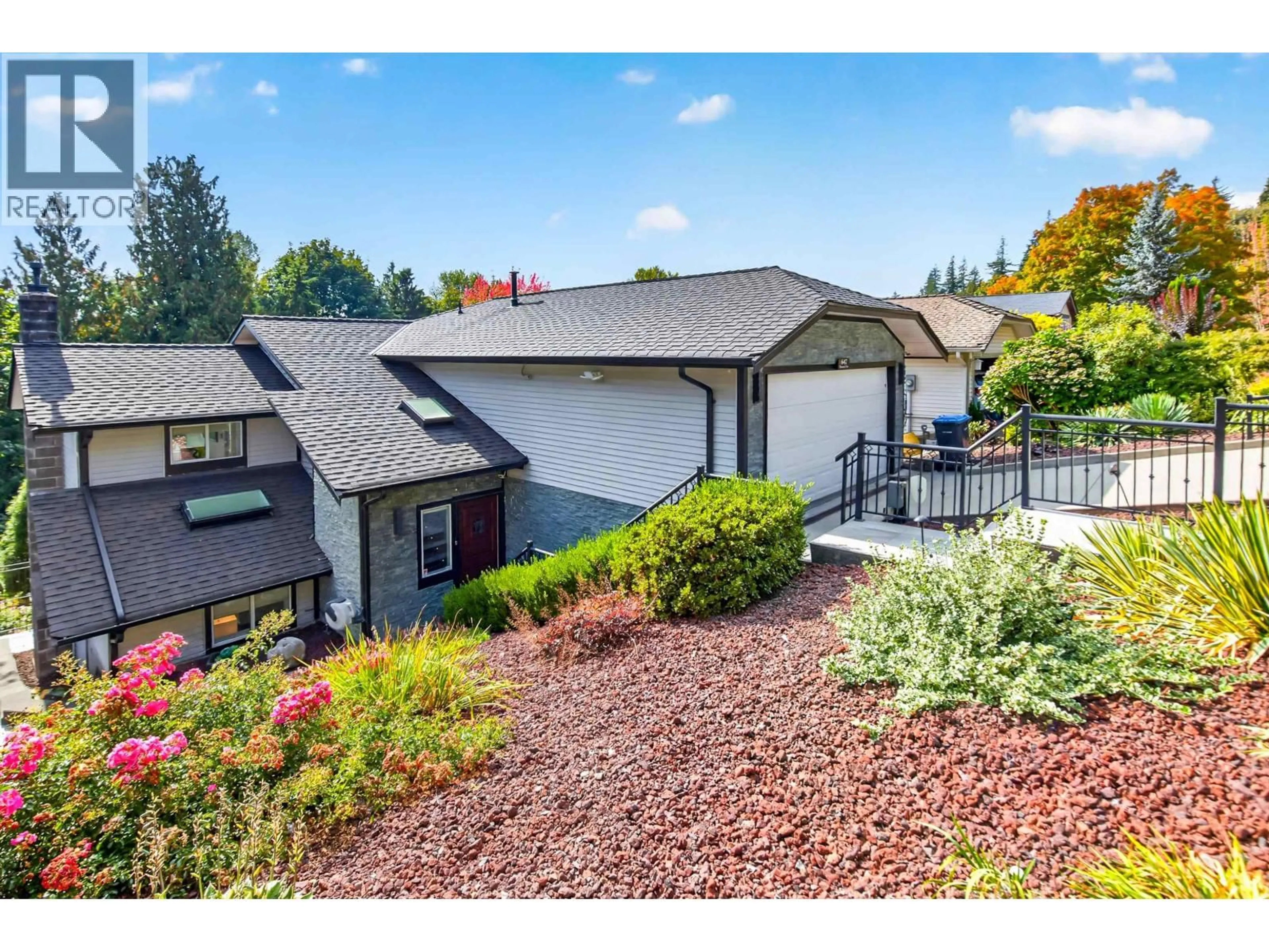 A pic from outside/outdoor area/front of a property/back of a property/a pic from drone, mountain view for 647 THURSTON CLOSE, Port Moody British Columbia V3H4J4