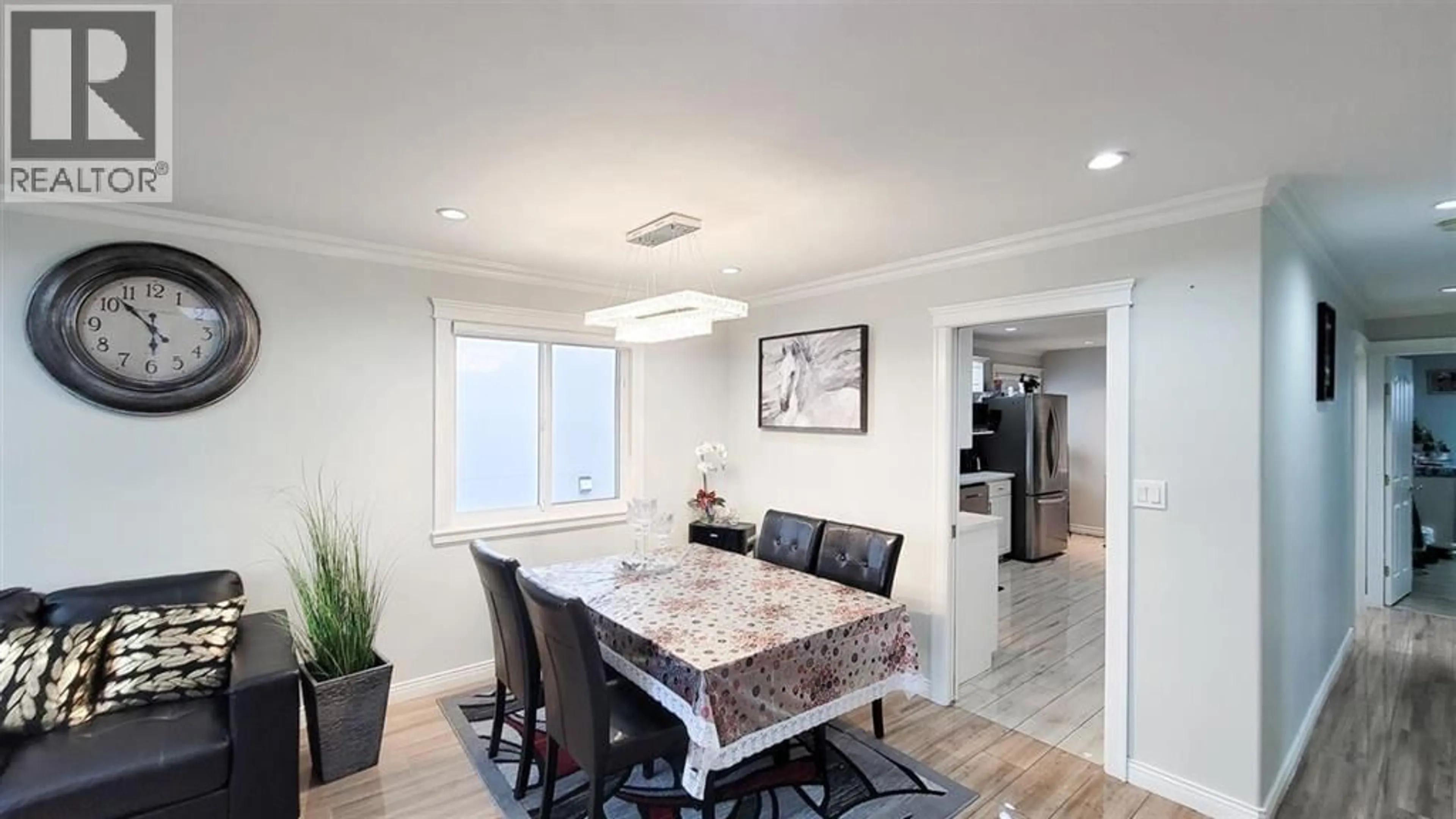 Unknown for 7480 MAIN STREET, Vancouver British Columbia V5X3J8