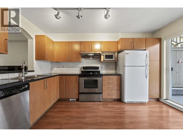 31 - 3368 MORREY COURT, Burnaby 3