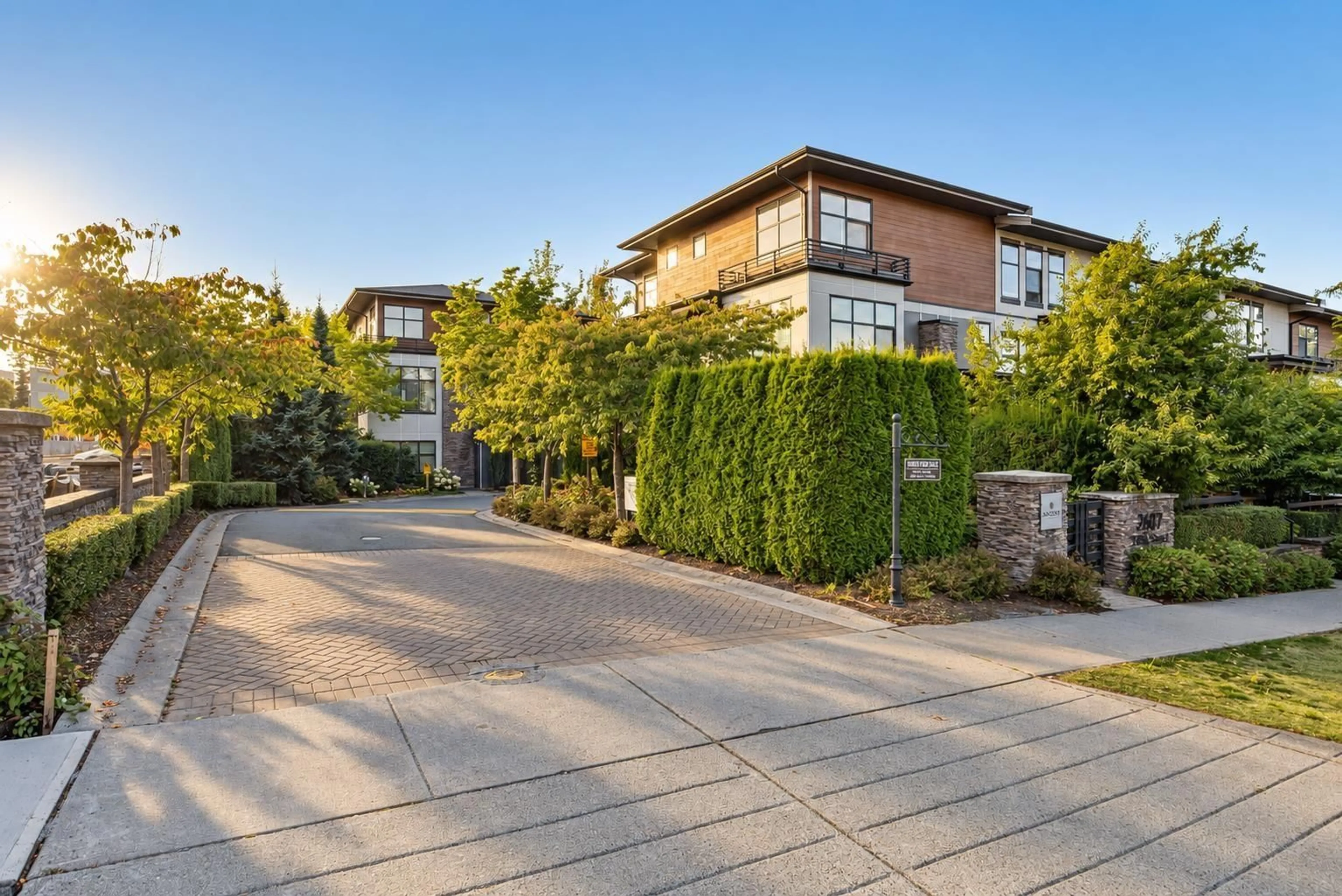 Unknown for 41 - 2687 158 STREET, Surrey British Columbia V3Z6V3