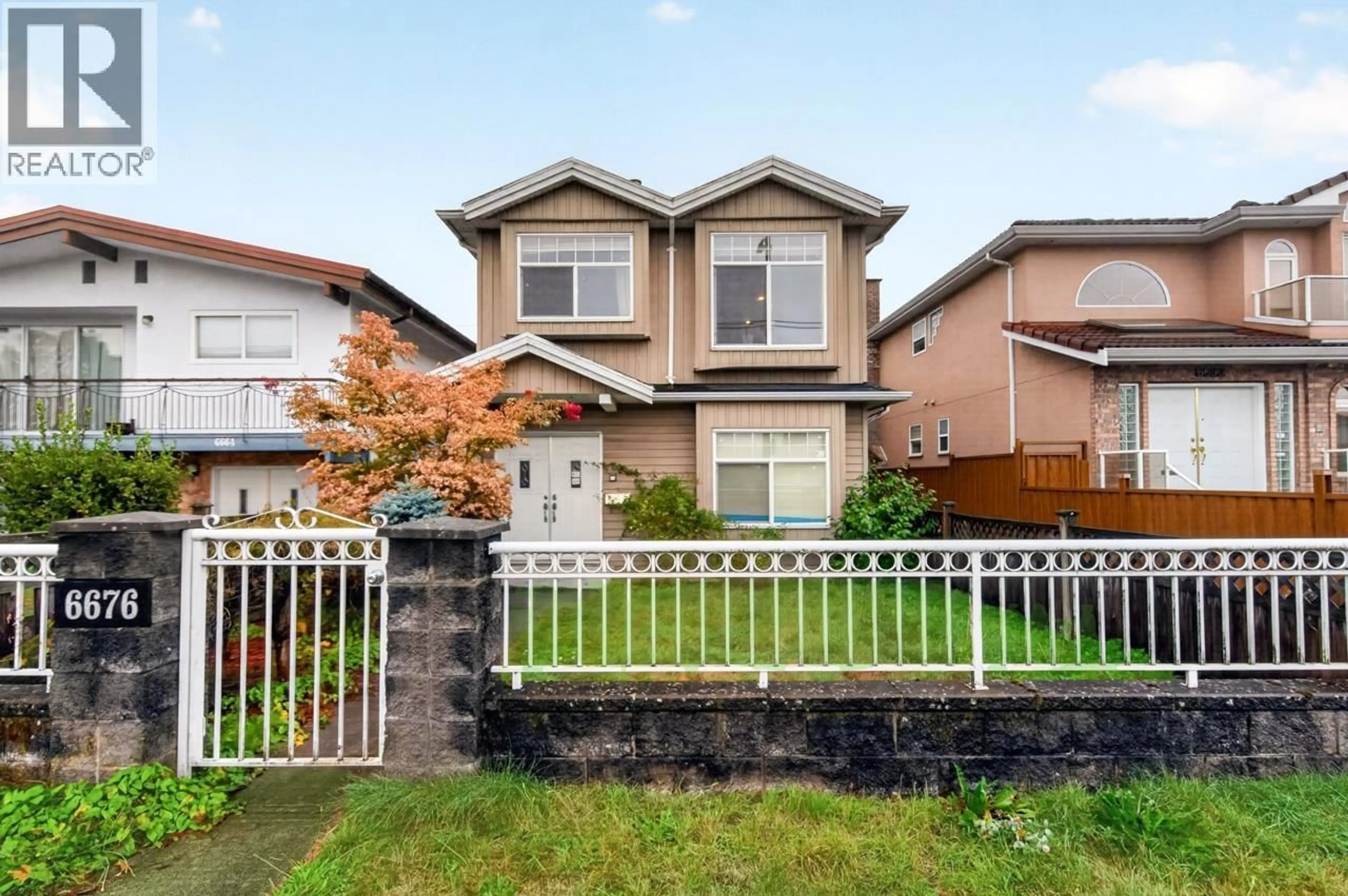 Home with vinyl exterior material, street for 6676 VICTORIA DRIVE, Vancouver British Columbia V5P3Y1