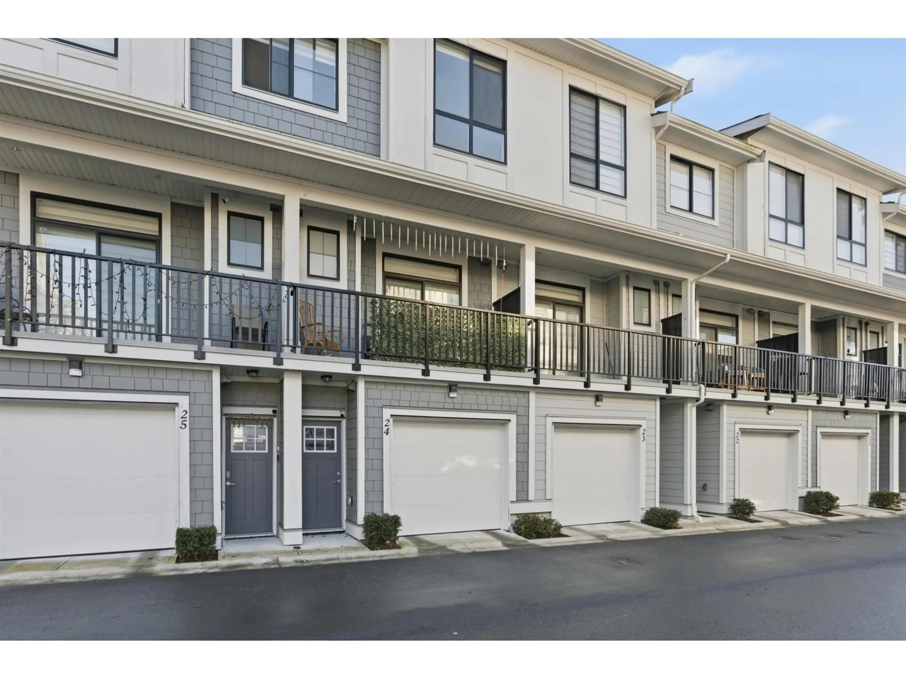 Unknown for 24 - 11556 72A AVENUE, Delta British Columbia V4C1A9